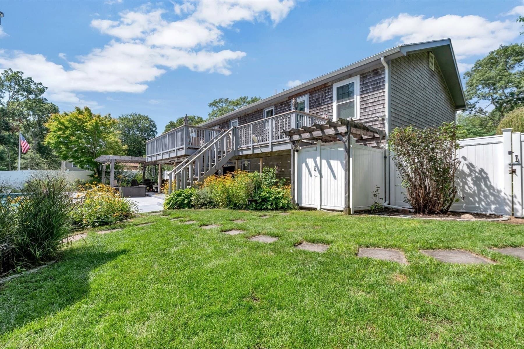 Single Family Residence at 66 Sheaffer Rd, Barnstable MA 02632, Barnstable, photo 28 of 39