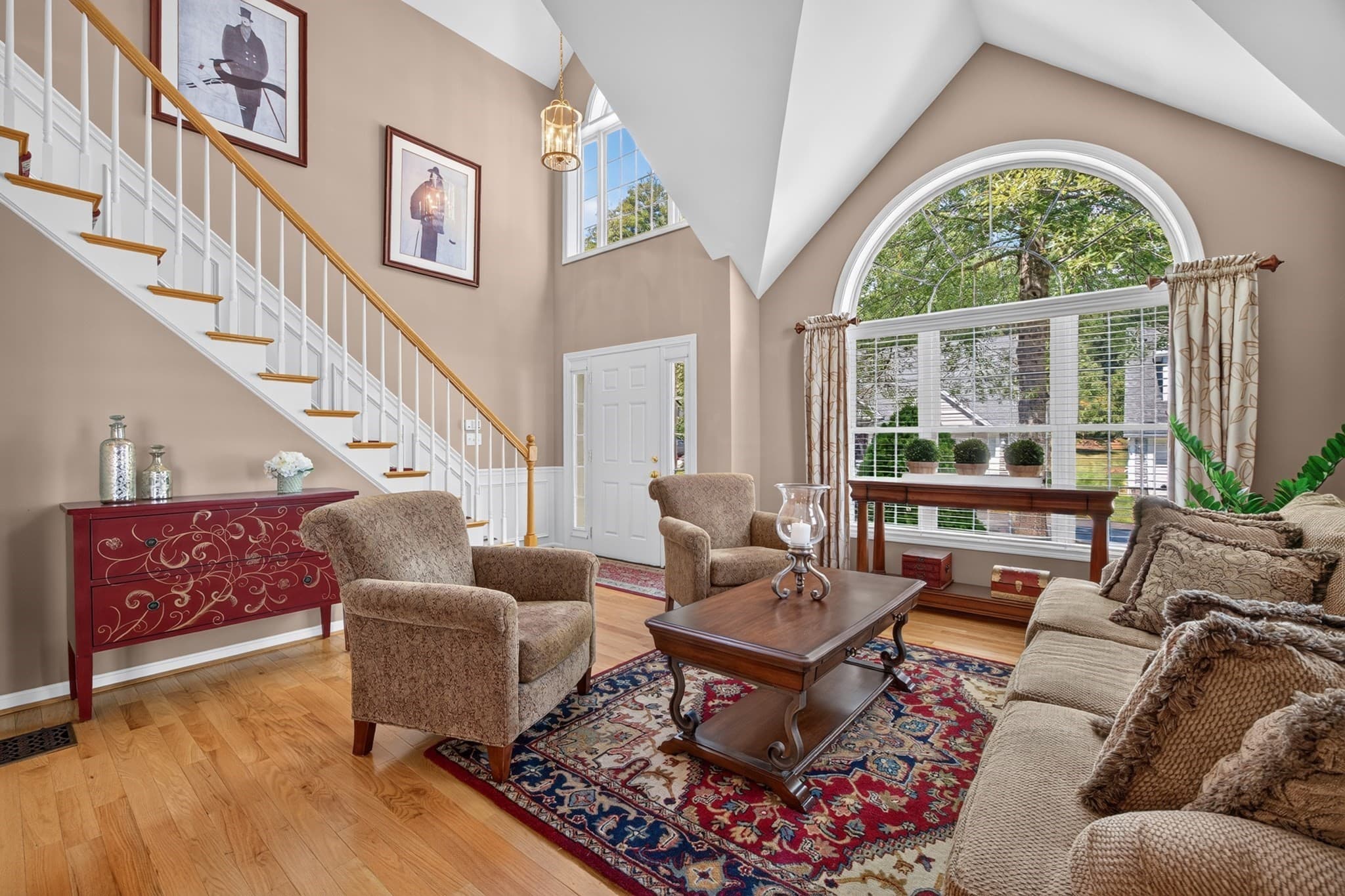 Condominium at 55 Windemere Circle # 16, Tyngsborough MA 01879, Tyngsborough, photo 2 of 36