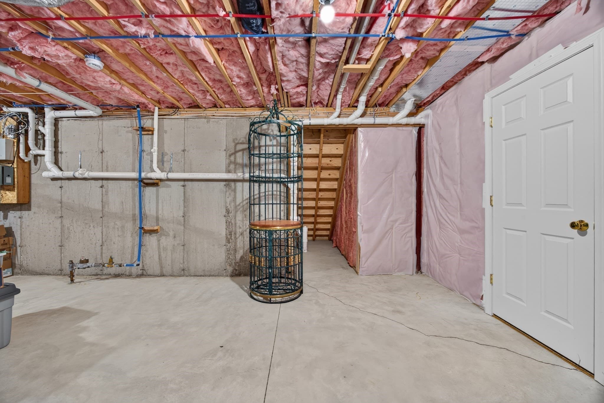 Condominium at 55 Windemere Circle # 16, Tyngsborough MA 01879, Tyngsborough, photo 30 of 36