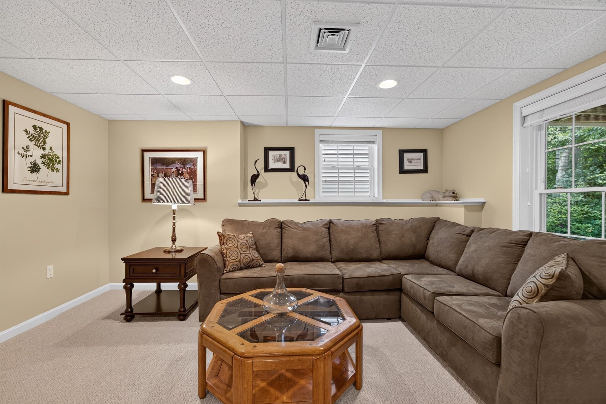 Condominium at 55 Windemere Circle # 16, Tyngsborough MA 01879, Tyngsborough, photo 14 of 36