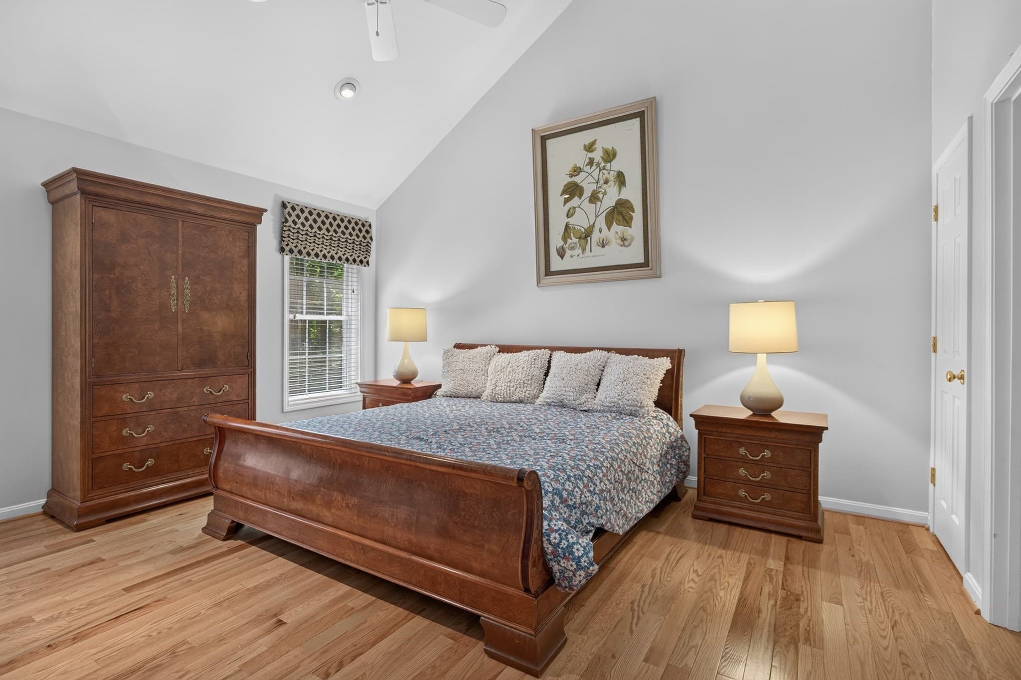 Condominium at 55 Windemere Circle # 16, Tyngsborough MA 01879, Tyngsborough, photo 18 of 36