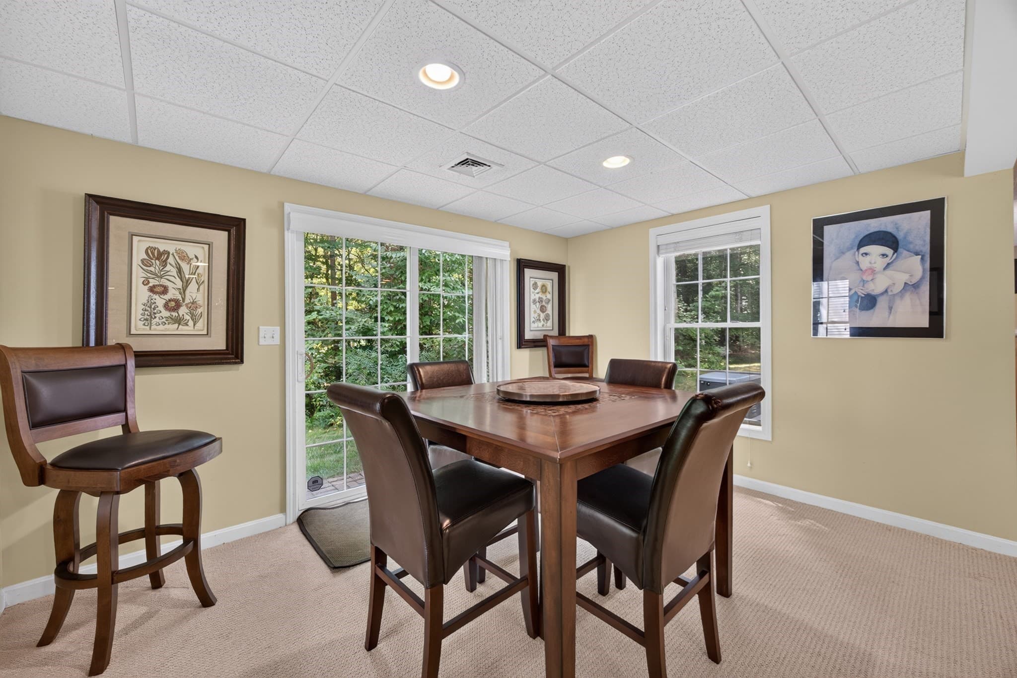 Condominium at 55 Windemere Circle # 16, Tyngsborough MA 01879, Tyngsborough, photo 15 of 36