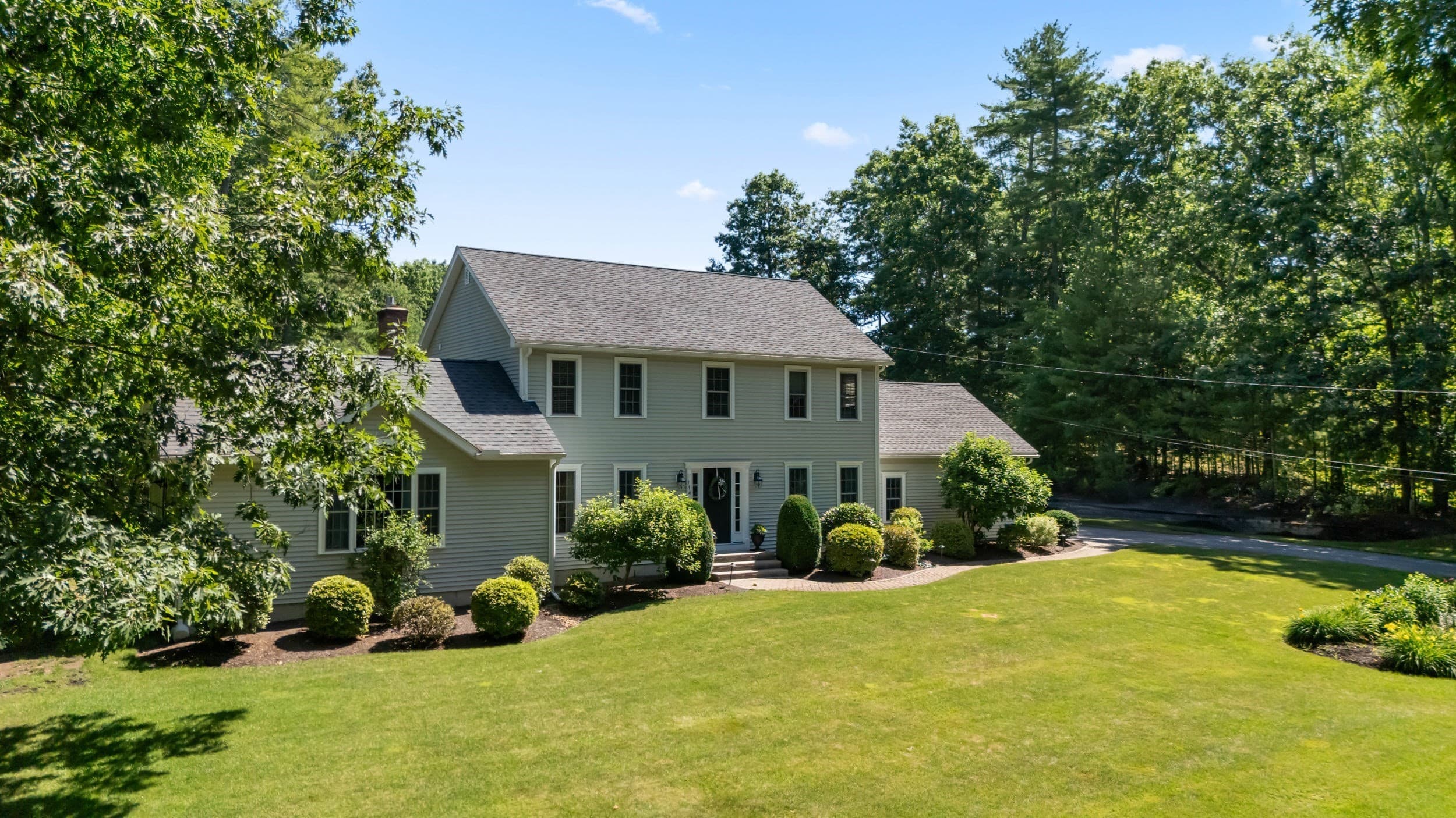Single Family Residence at 114 Elmwood Avenue, Holden MA 01520, Holden, photo 3 of 40