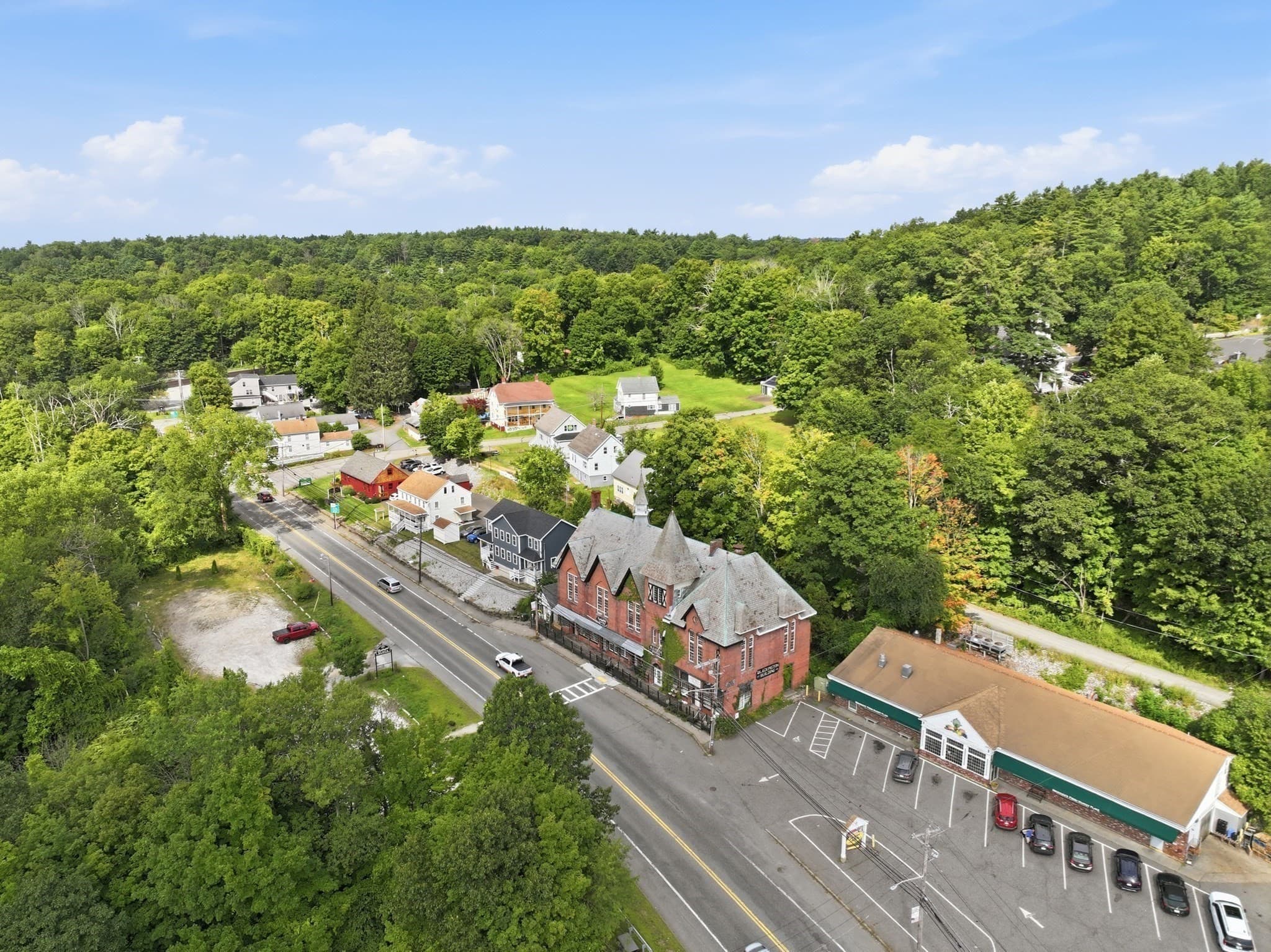 Commercial Sale at 572 Main St, Sturbridge MA 01518, photo 31 of 41
