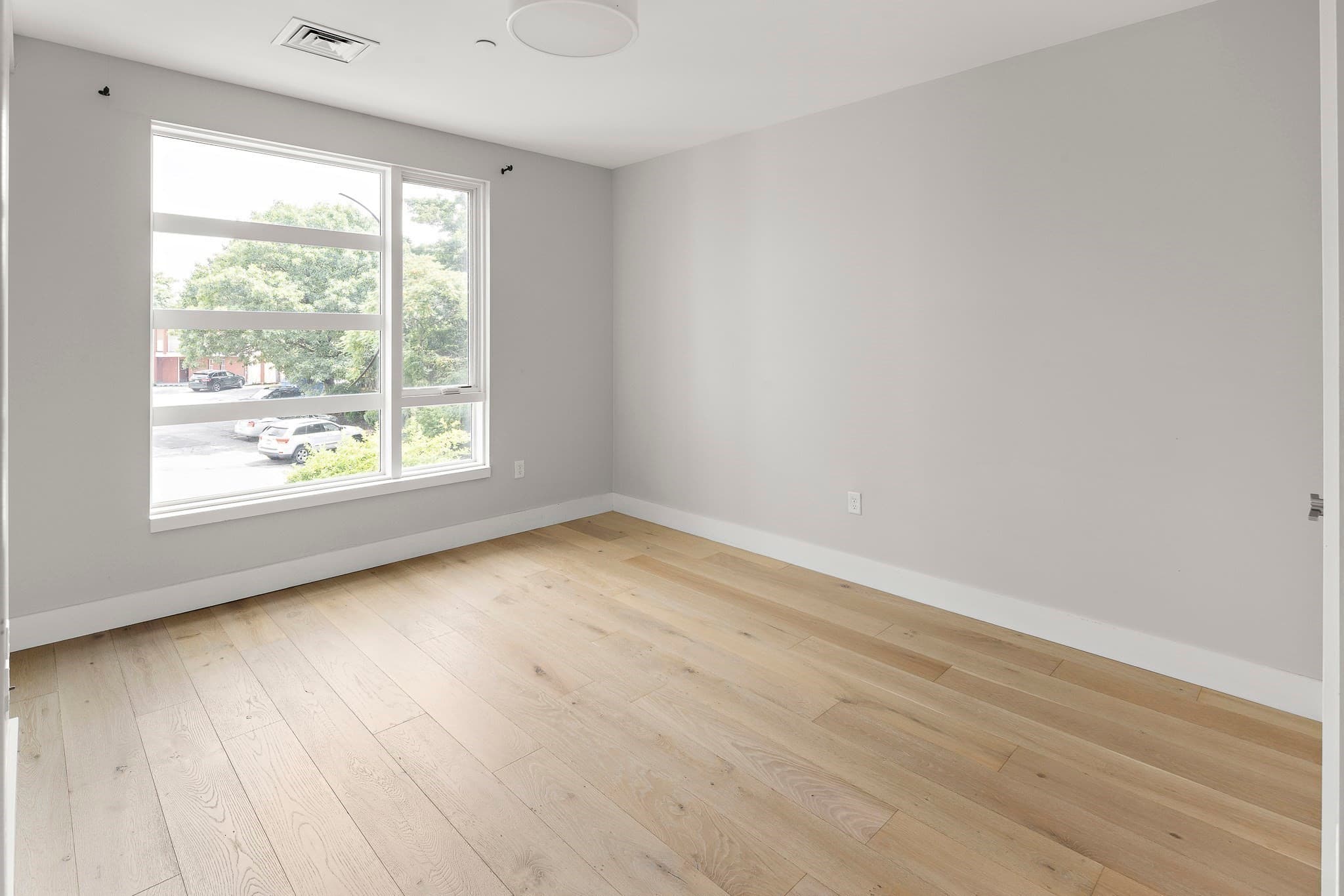 Condominium at 1650 Commonwealth Ave # 204, Boston MA 02135, photo 13 of 29
