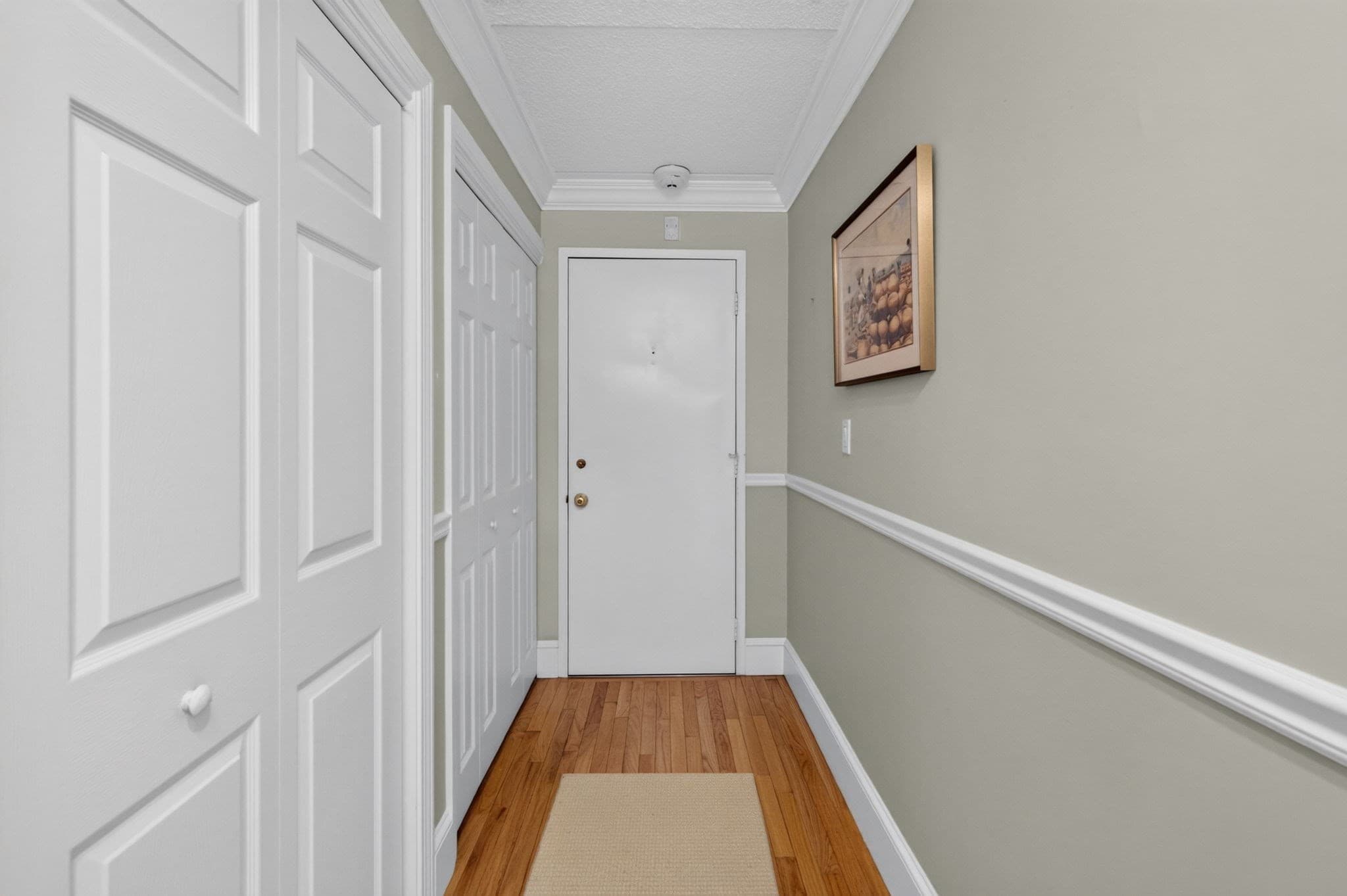 Condominium at 146 Marble St # 402, Stoneham MA 02180, Stoneham, photo 3 of 22
