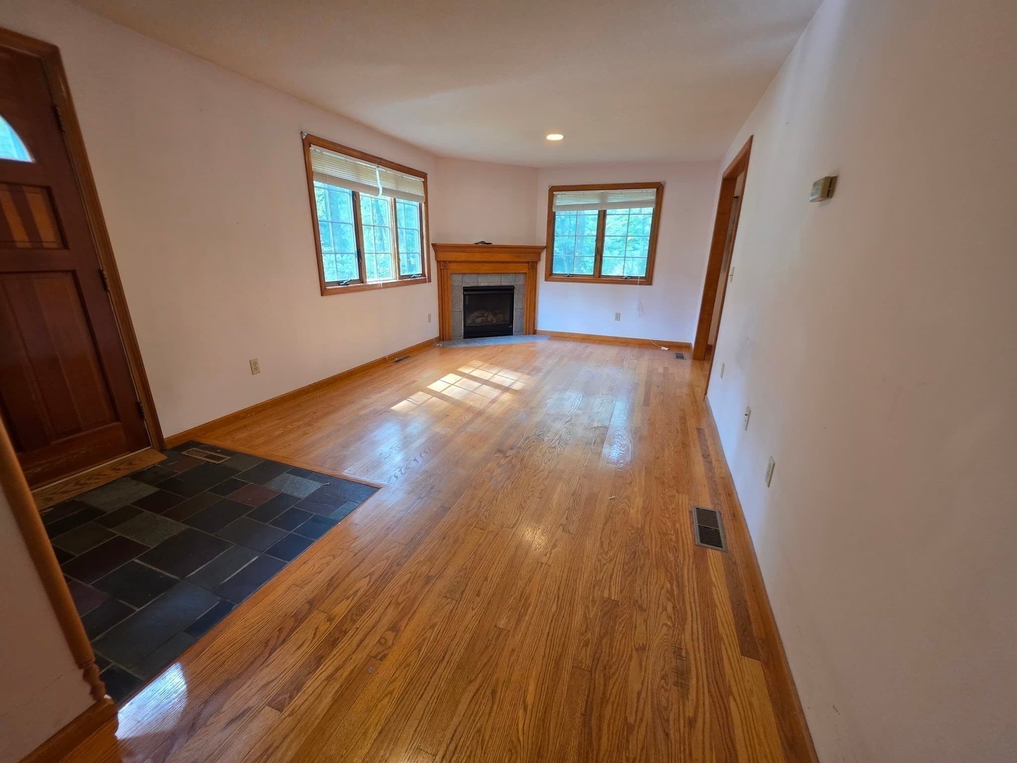 Single Family Residence at 947 Main St, Wilbraham MA 01095, Wilbraham, photo 25 of 42