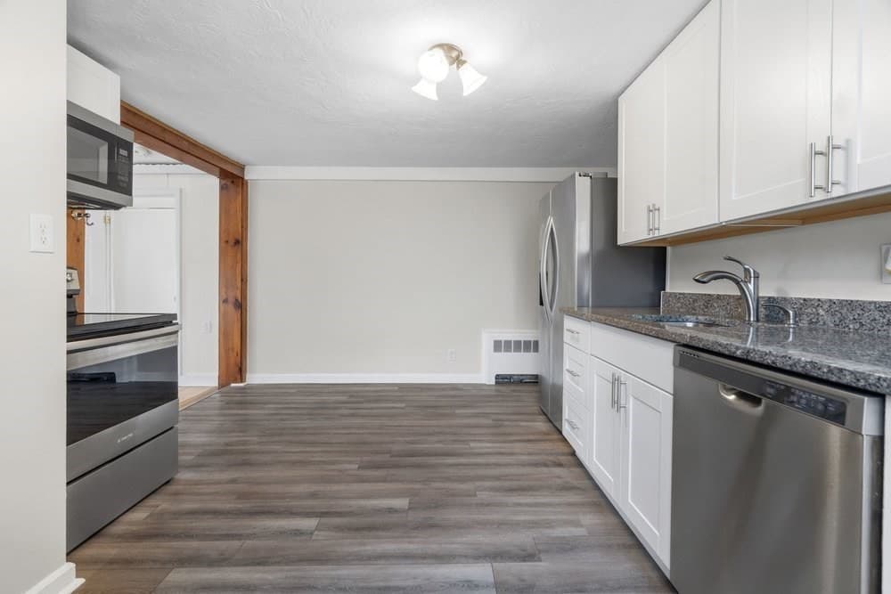 2 Family - 2 Units Side by Side at 171 Lake St, Waltham MA 02451, Waltham, photo 20 of 28