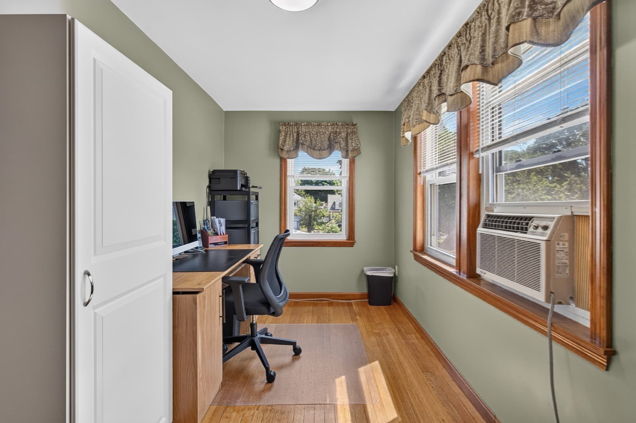 Single Family Residence at 19 Wilson Rd, Stoneham MA 02180, Stoneham, photo 17 of 22