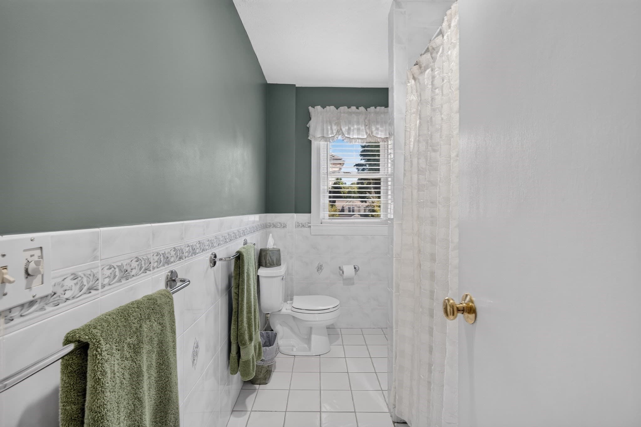 Single Family Residence at 19 Wilson Rd, Stoneham MA 02180, Stoneham, photo 16 of 22