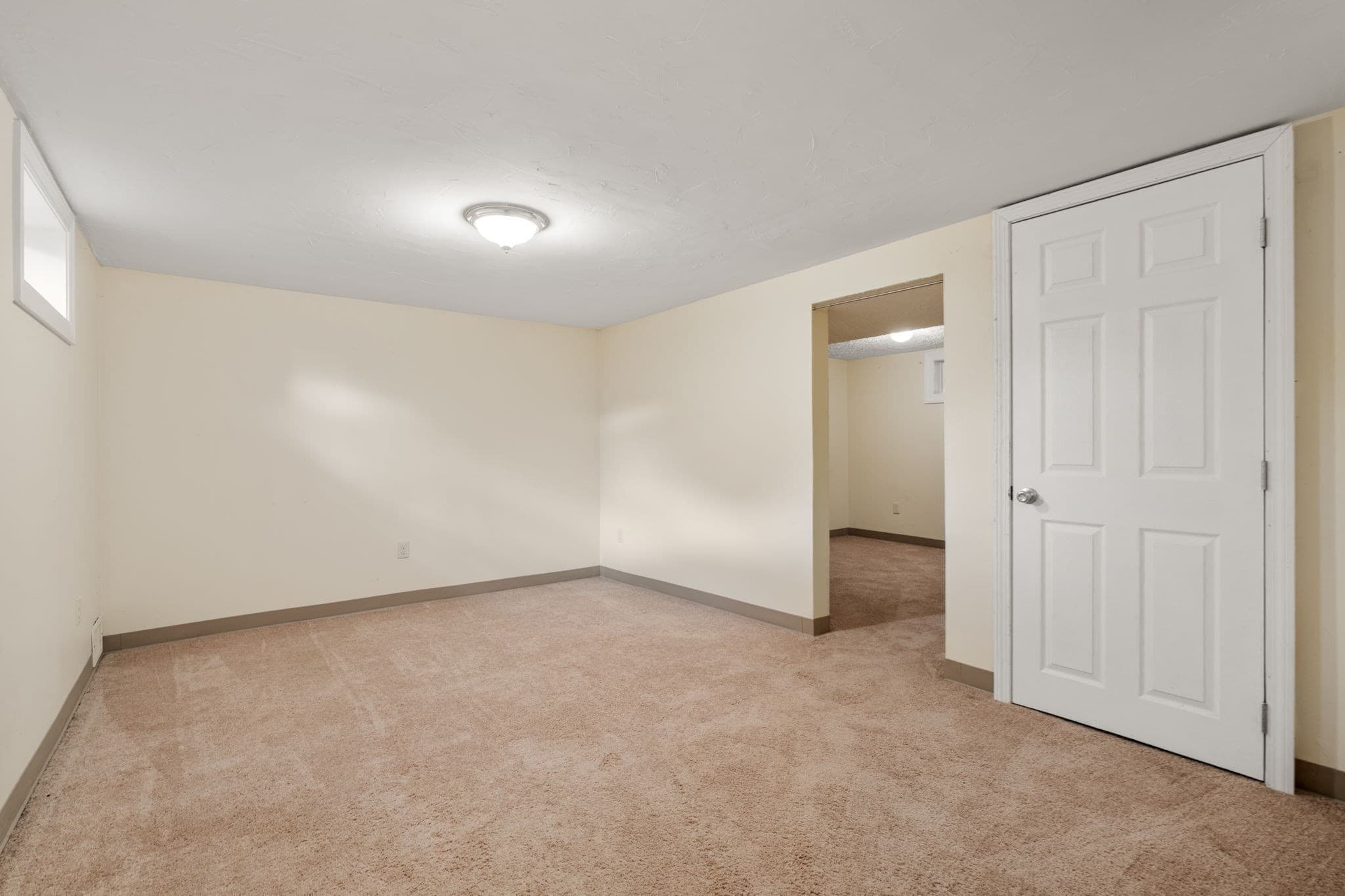 Single Family Residence at 11 Munroe Dr, Plainville MA 02762, Plainville, photo 26 of 37