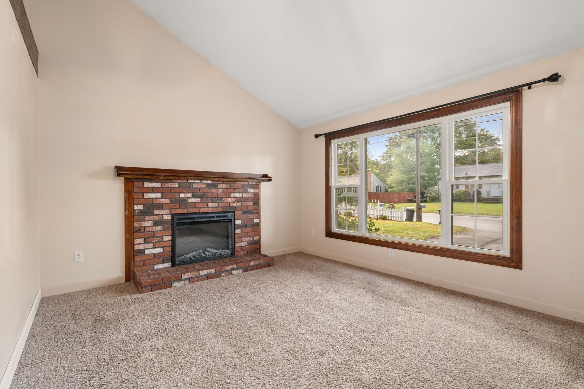 Single Family Residence at 11 Munroe Dr, Plainville MA 02762, Plainville, photo 15 of 37