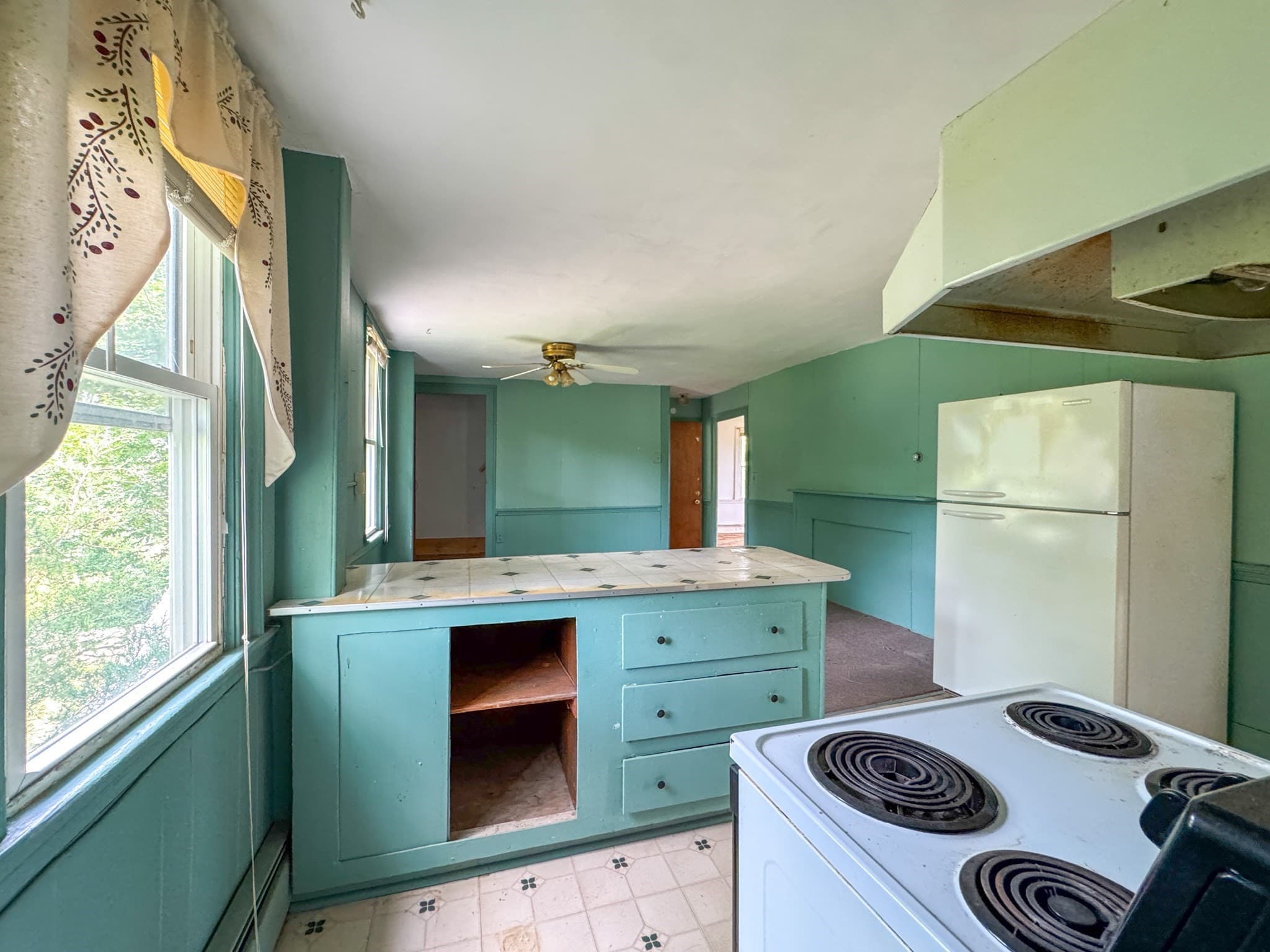 Single Family Residence at 2496 Pleasant St, Dighton MA 02715, Dighton, photo 12 of 40