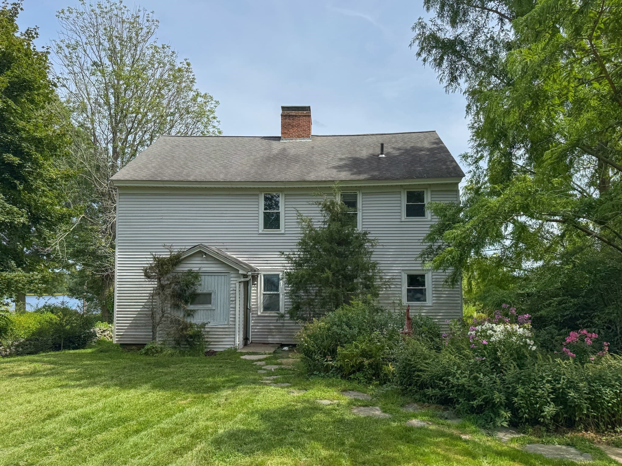 Single Family Residence at 2496 Pleasant St, Dighton MA 02715, Dighton, photo 3 of 40