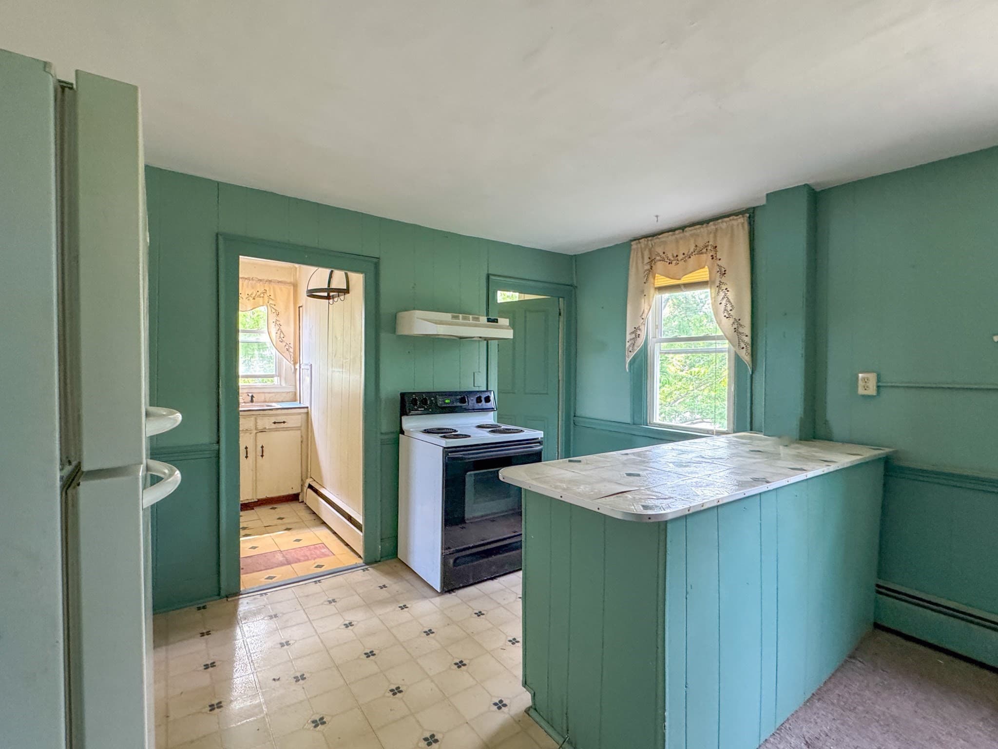 Single Family Residence at 2496 Pleasant St, Dighton MA 02715, Dighton, photo 10 of 40