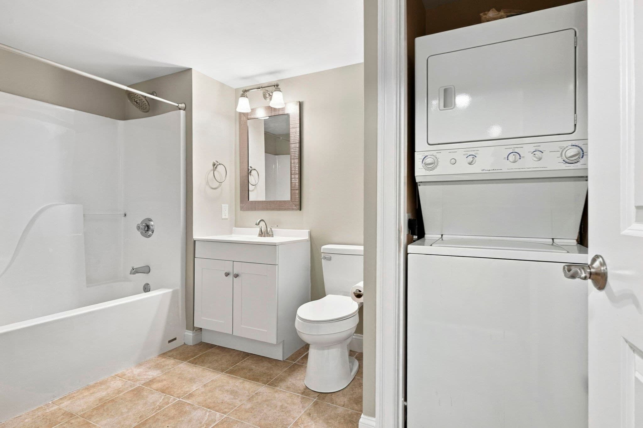 Condominium at 10 Crowninshield Street # 306, Peabody MA 01960, Peabody, photo 21 of 30