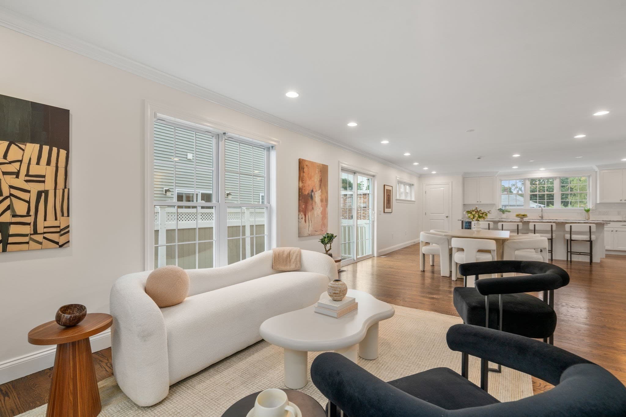 Condominium at 10 Gale St # 1, Waltham MA 02453, Waltham, photo 10 of 42