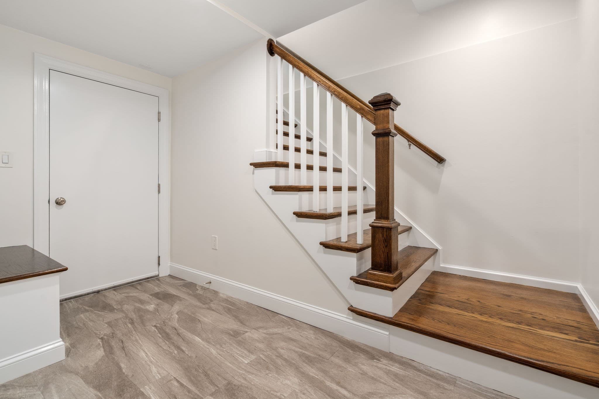 Condominium at 10 Gale St # 1, Waltham MA 02453, Waltham, photo 39 of 42