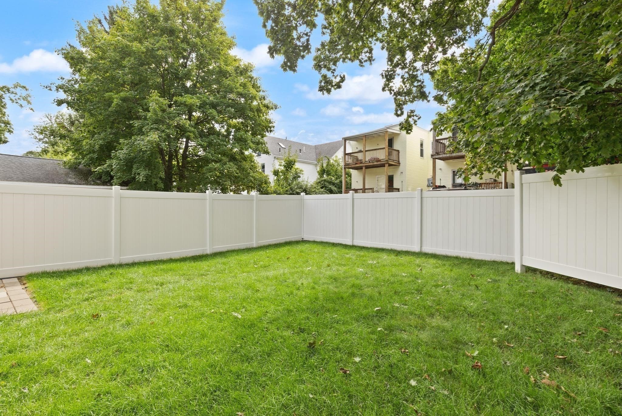 Condominium at 29 Wadsworth Ave # 2, Waltham MA 02453, photo 34 of 41