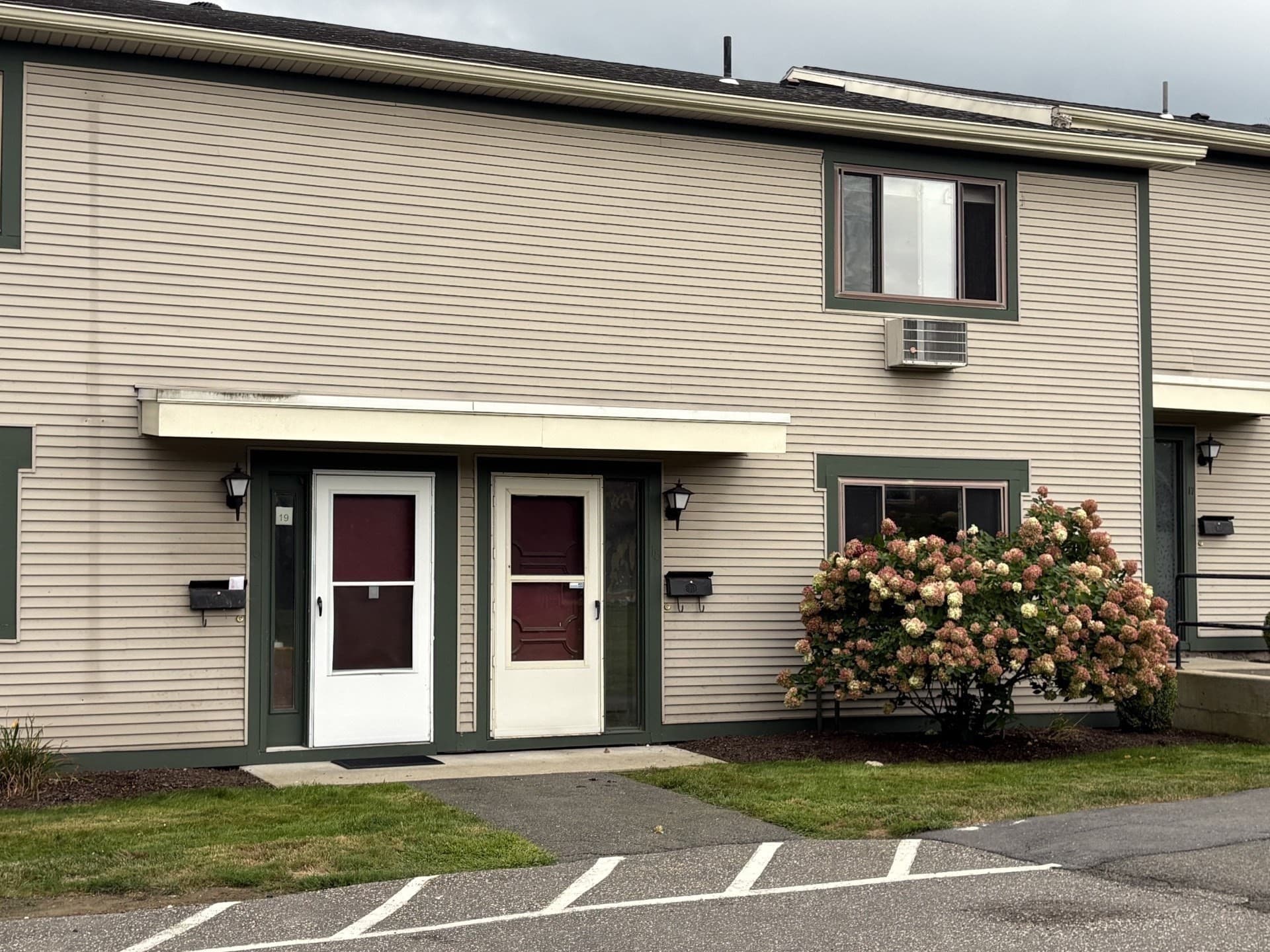 Condominium at 170 E Hadley Rd # 18, Amherst MA 01002, Amherst, photo 2 of 23