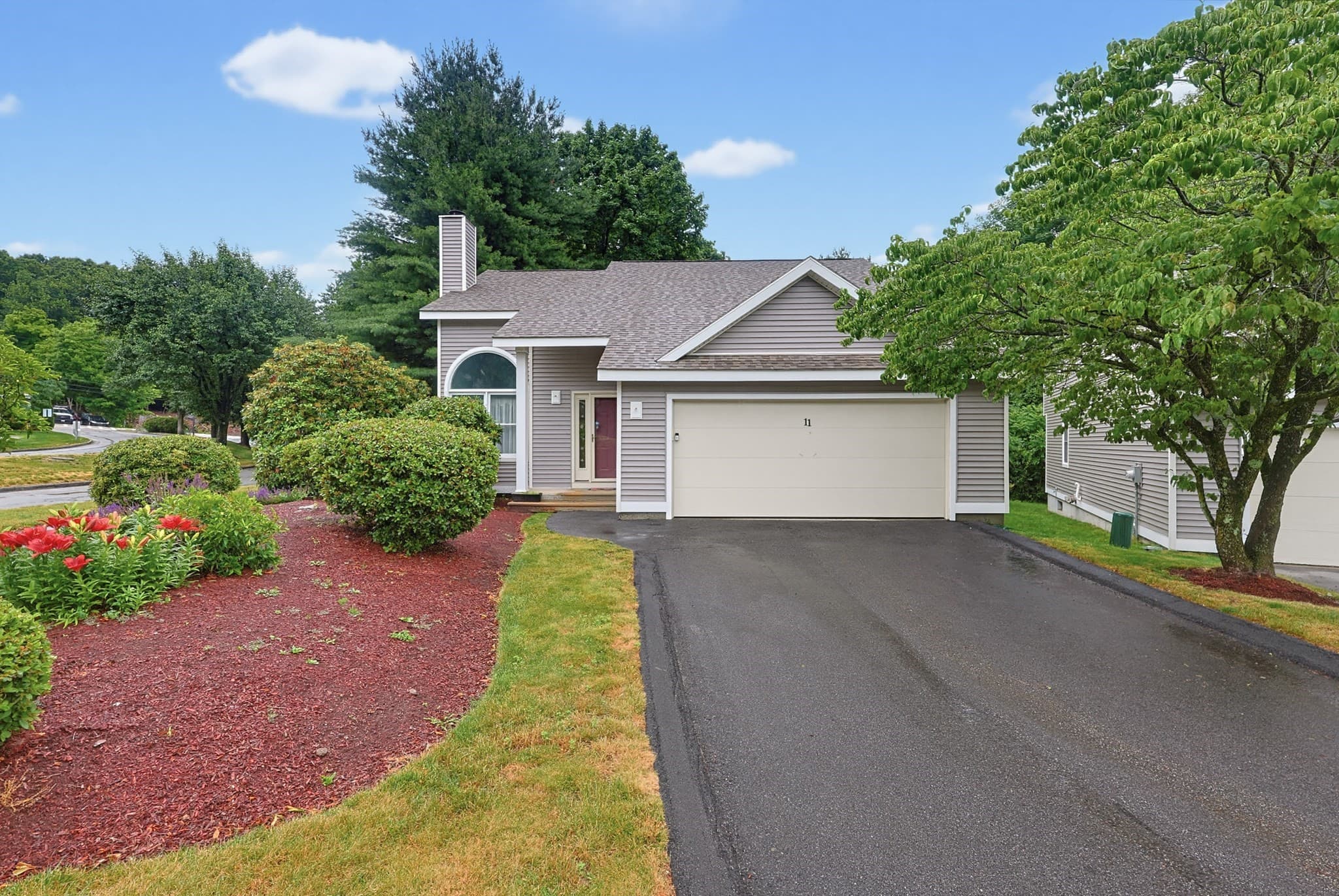 11 Weatherstone Dr # 11, Worcester MA 01604