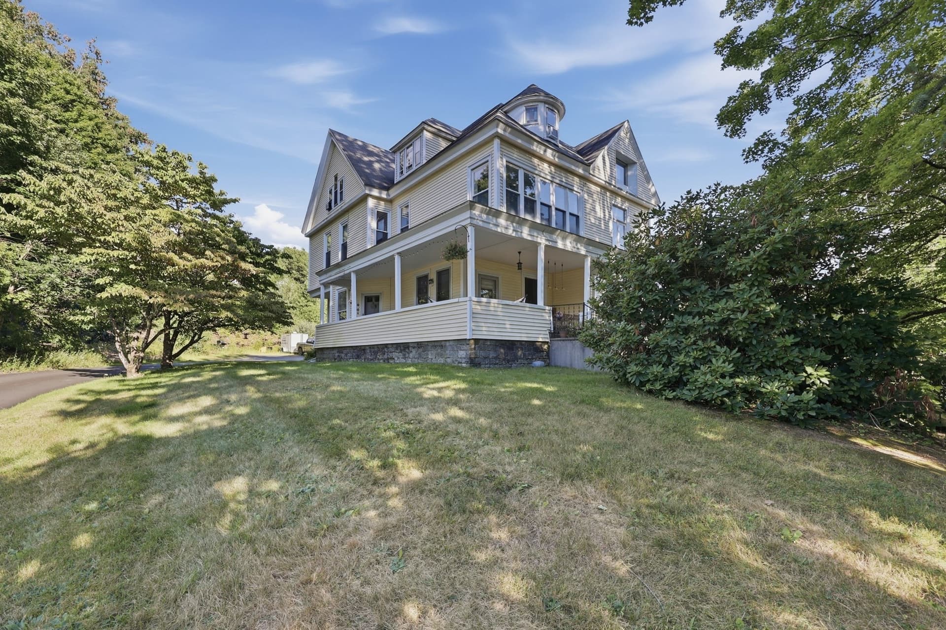 3 Family at 94 North Main Street, West Boylston MA 01583, photo 33 of 33