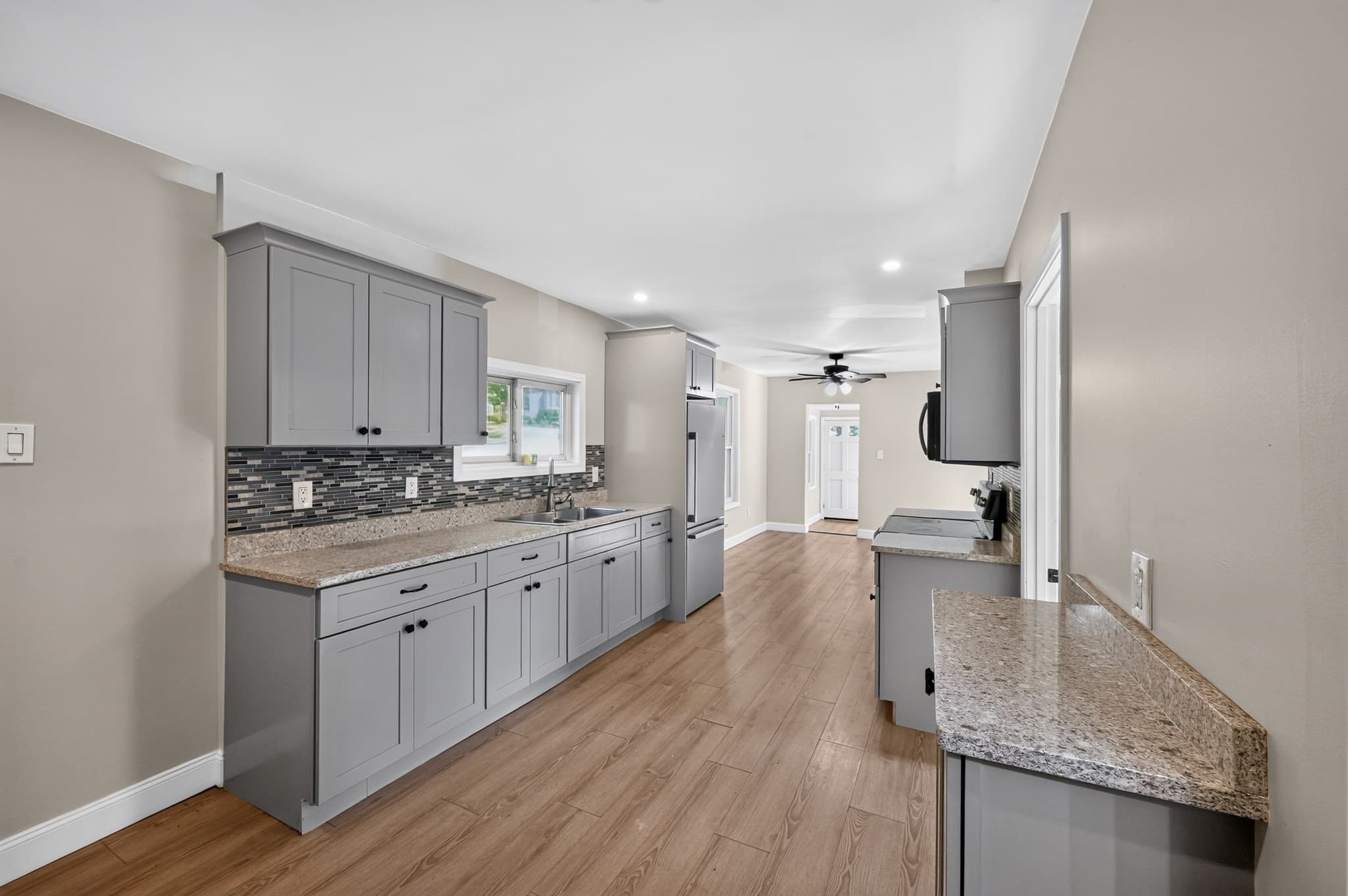 9 Highland St, Boylston MA 01505