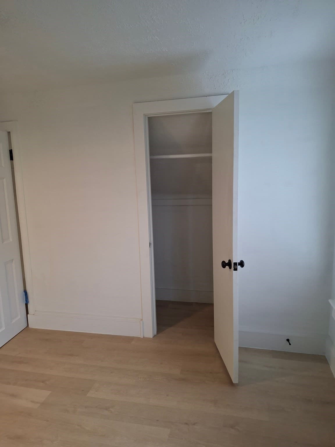Apartment at 709 Belmont Street # 3, Springfield MA 01108, photo 10 of 16