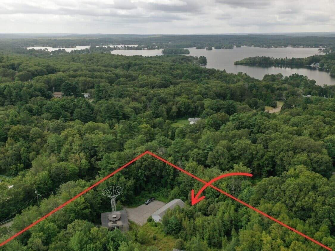 Residential at 27 Douglas Road, Webster MA 01570, Webster, photo 2 of 9