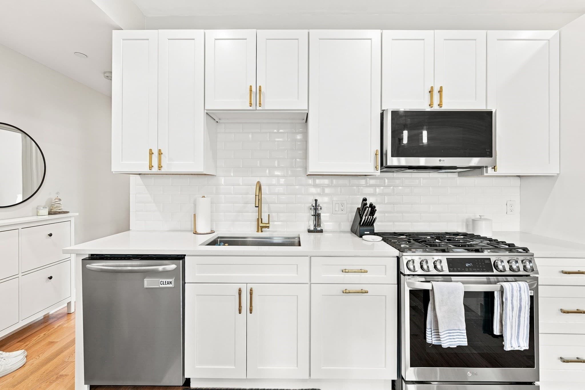 35 Somerset # 3A, Winthrop MA 02152