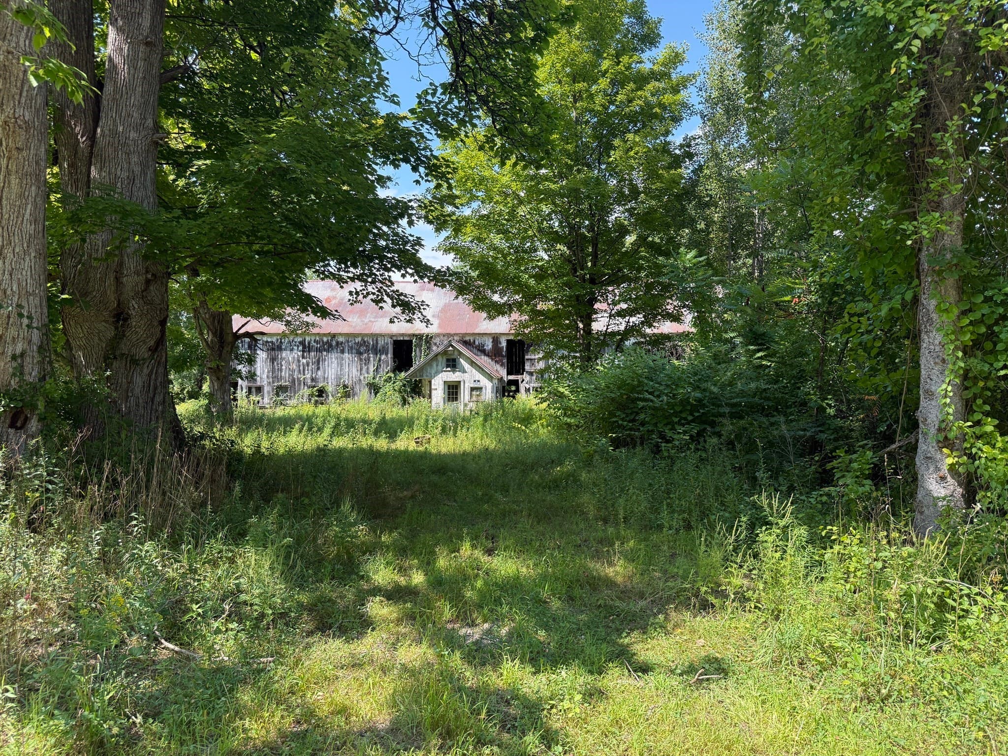Residential at 178 Brickyard Rd, Southampton MA 01073, photo 4 of 14