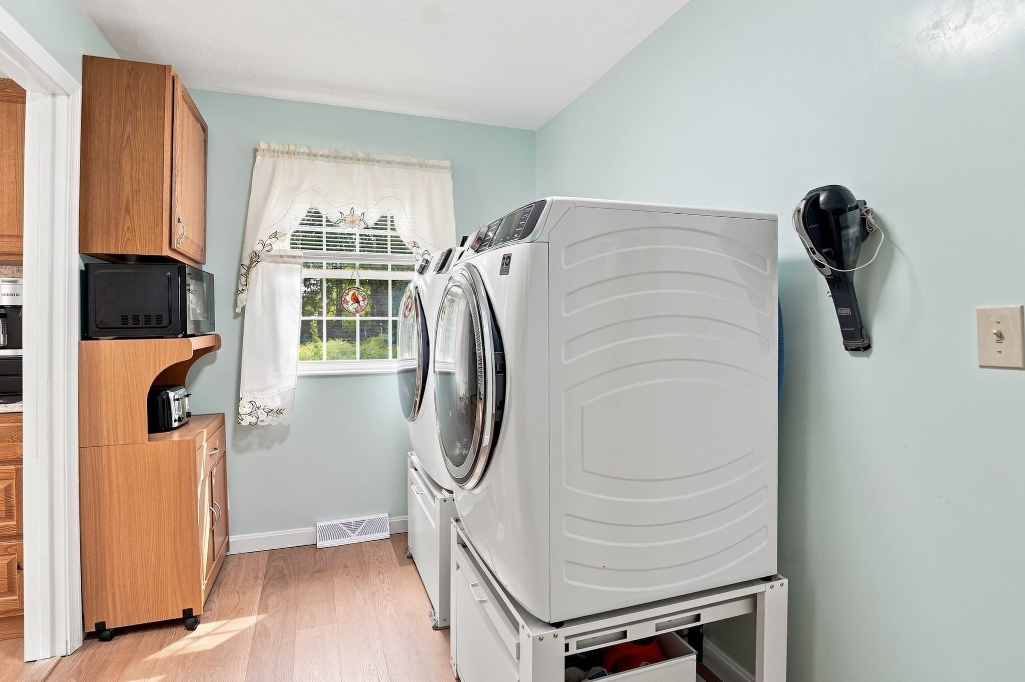 Single Family Residence at 234 Cohasset Street, Worcester MA 01604, Worcester, photo 19 of 29
