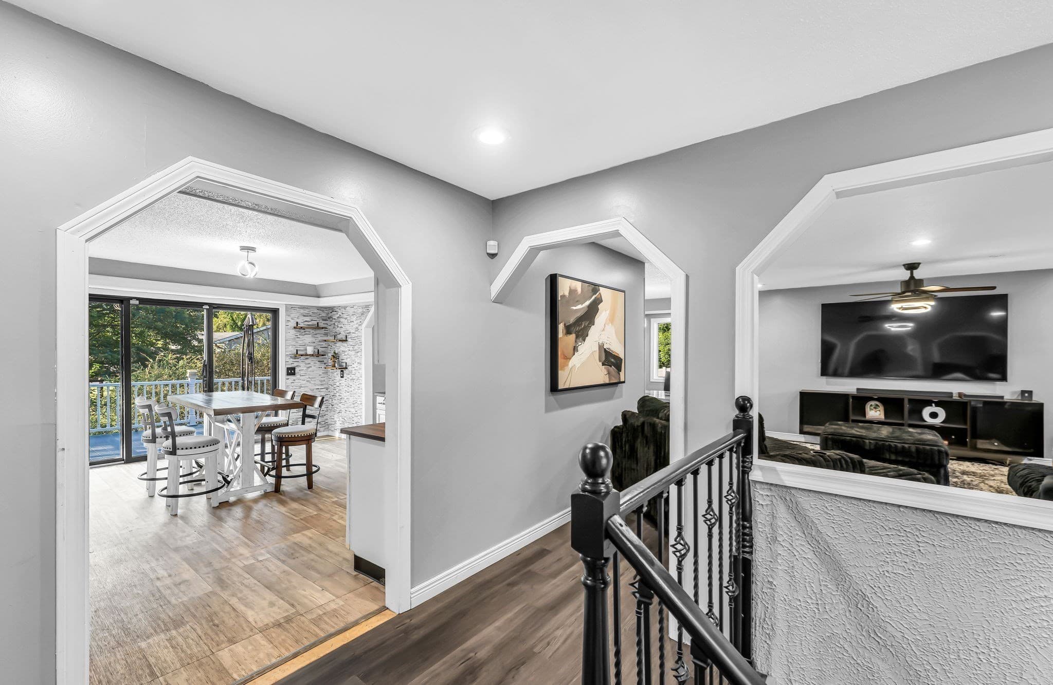 Single Family Residence at 10 Robert Dr, Holyoke MA 01040, Holyoke, photo 3 of 42