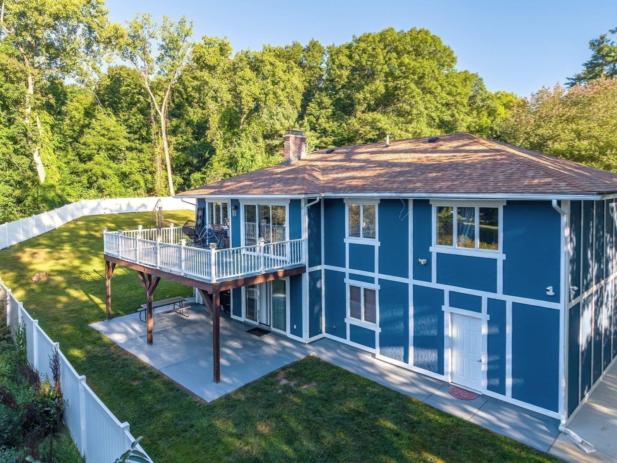 Single Family Residence at 10 Robert Dr, Holyoke MA 01040, Holyoke, photo 38 of 42