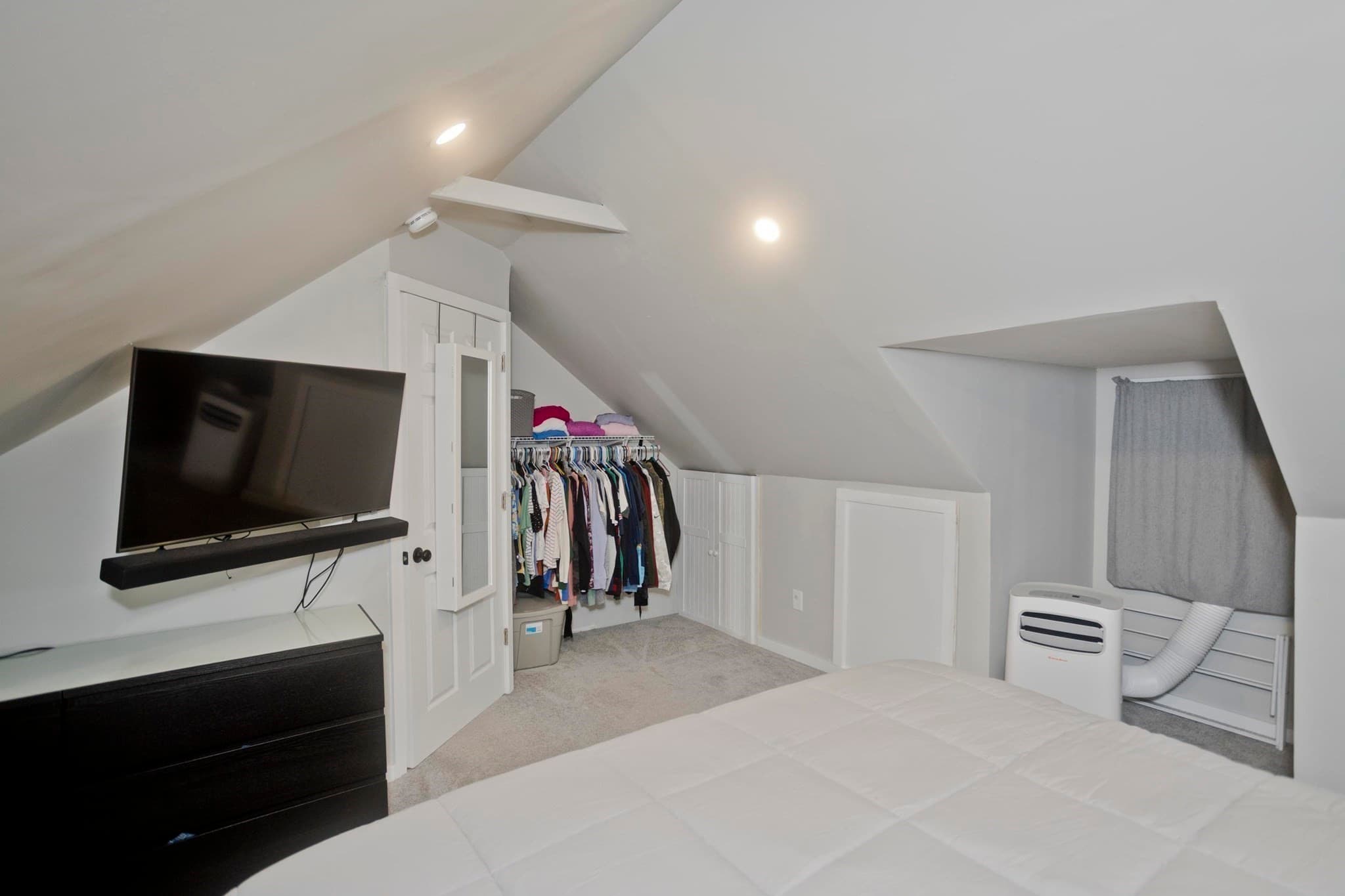 Single Family Residence at 27 Lexington Ave, South Hadley MA 01075, South Hadley, photo 17 of 27