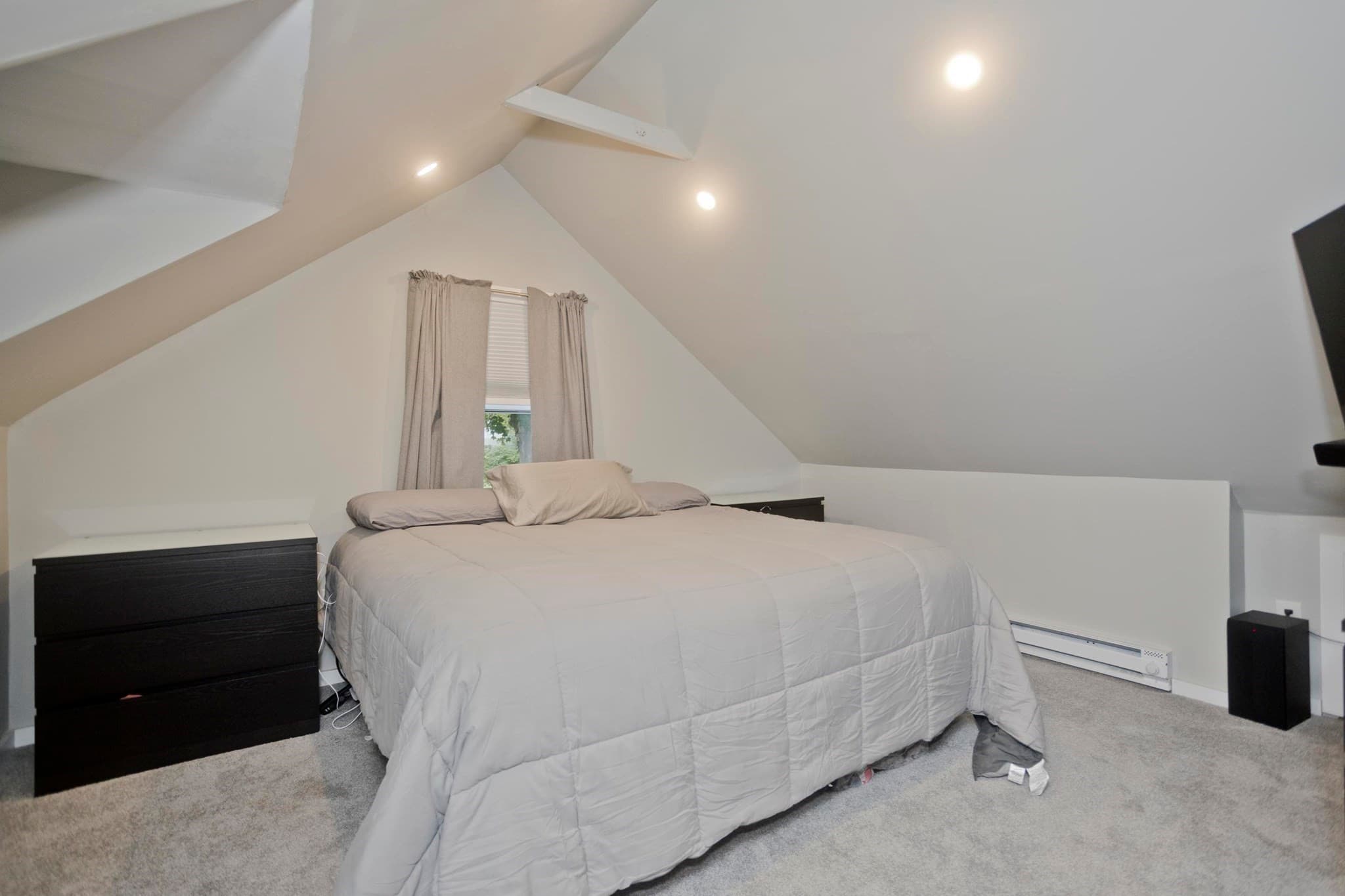 Single Family Residence at 27 Lexington Ave, South Hadley MA 01075, South Hadley, photo 16 of 27