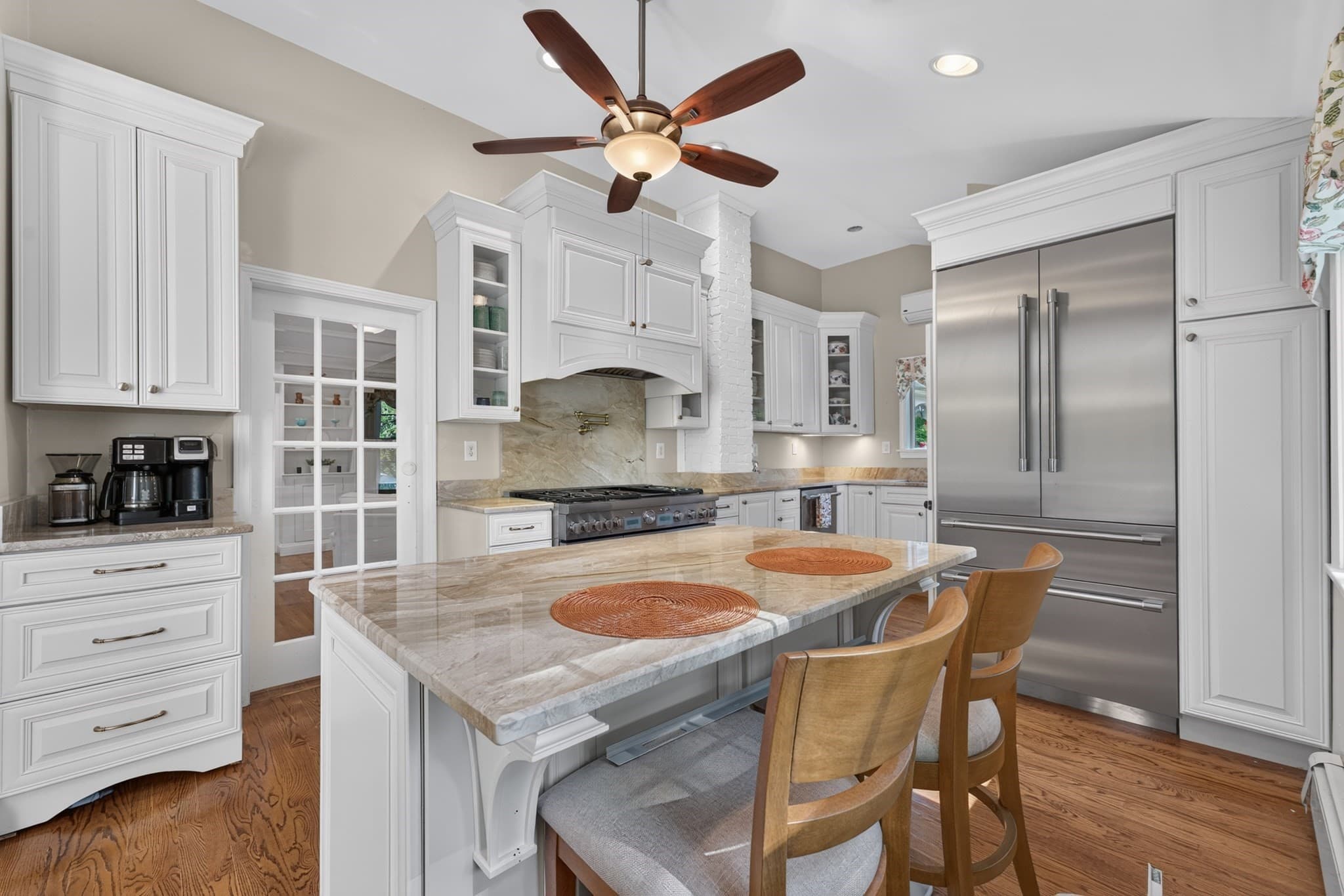 Single Family Residence at 8 Wampum Path, Wayland MA 01778, Wayland, photo 2 of 41