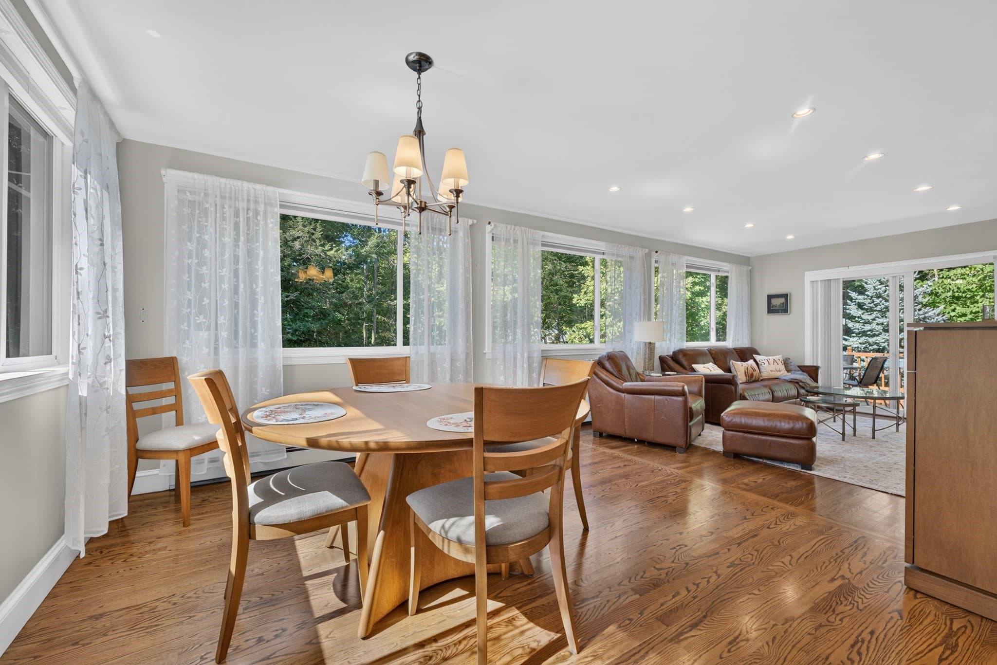 Single Family Residence at 8 Wampum Path, Wayland MA 01778, Wayland, photo 7 of 41