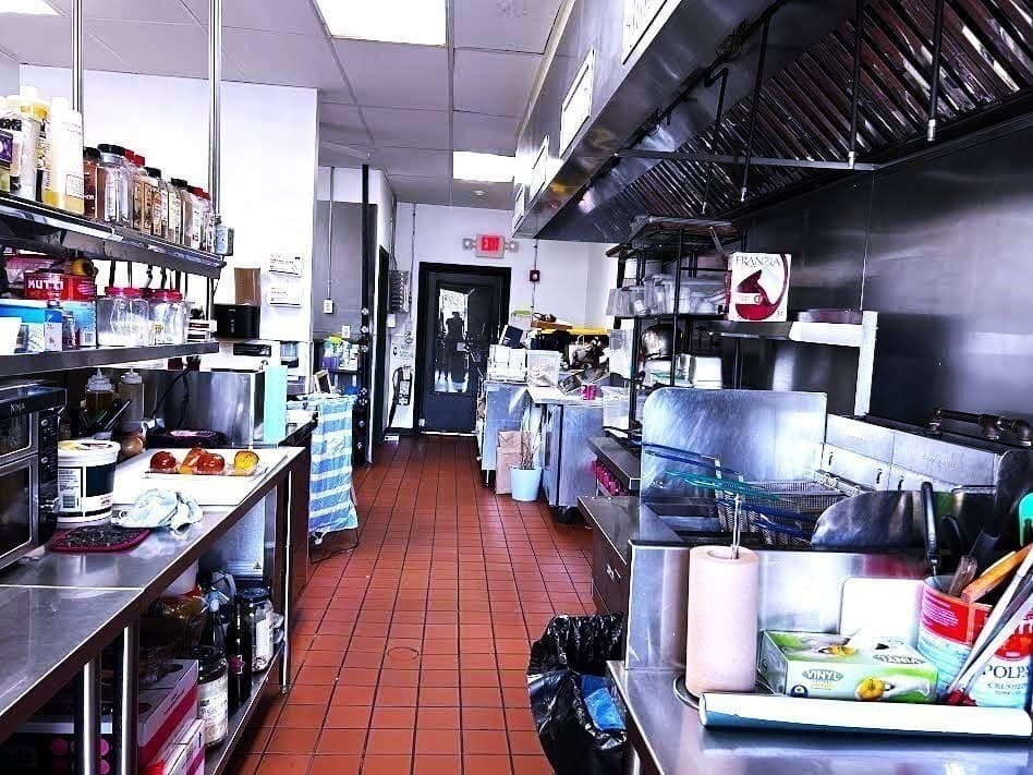 Business Opportunity at 0000 Main St, Stoneham MA 02180, Stoneham, photo 5 of 8