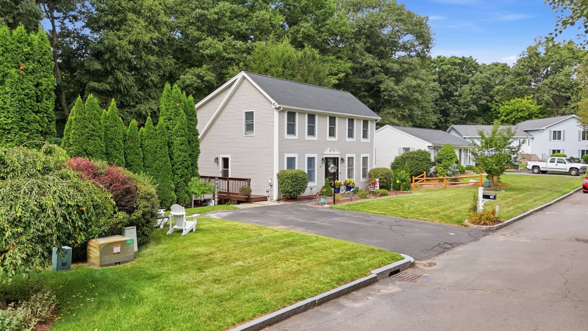 Single Family Residence at 19 Stephanie Cir, Springfield MA 01129, Springfield, photo 10 of 41