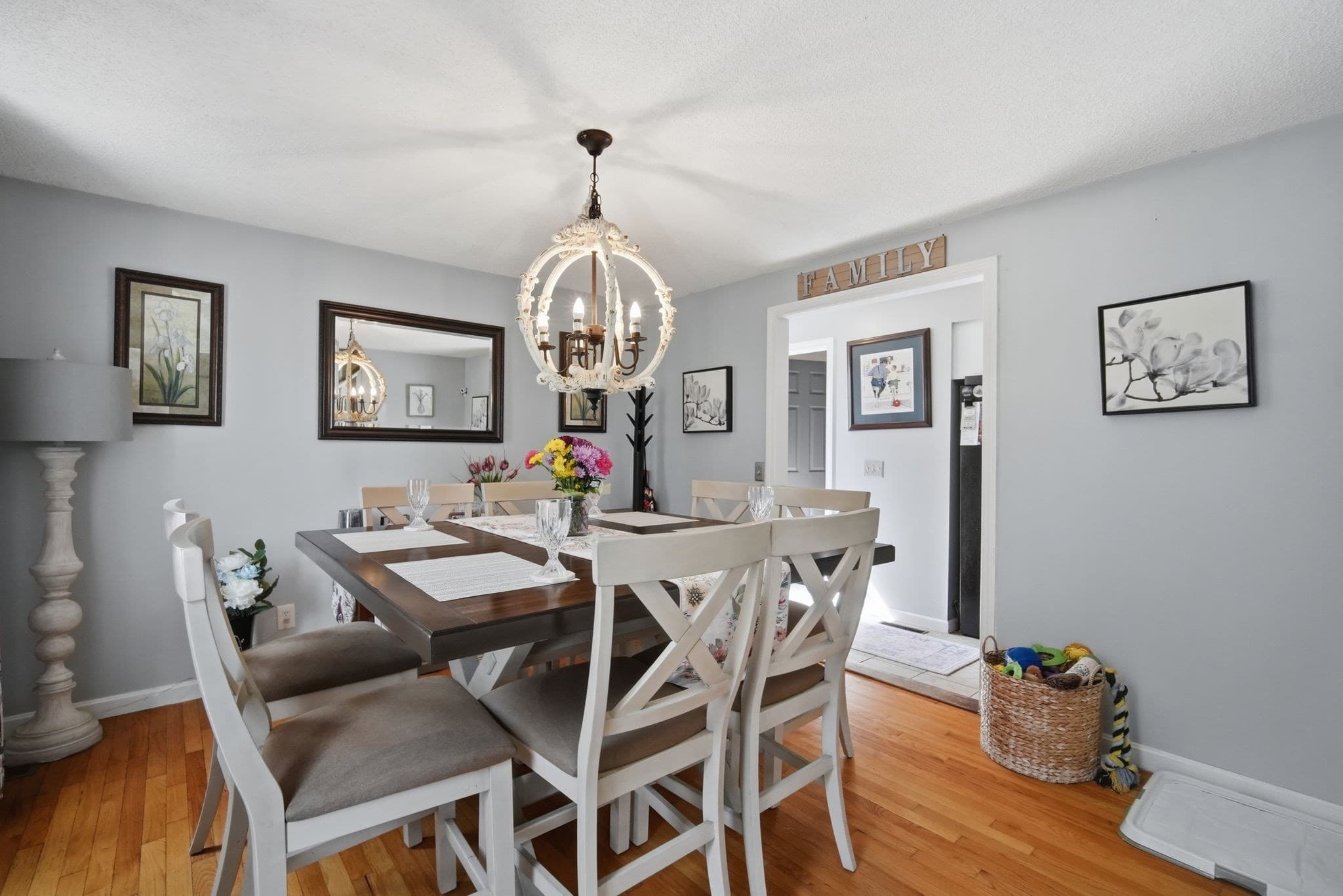 Single Family Residence at 19 Stephanie Cir, Springfield MA 01129, Springfield, photo 11 of 41