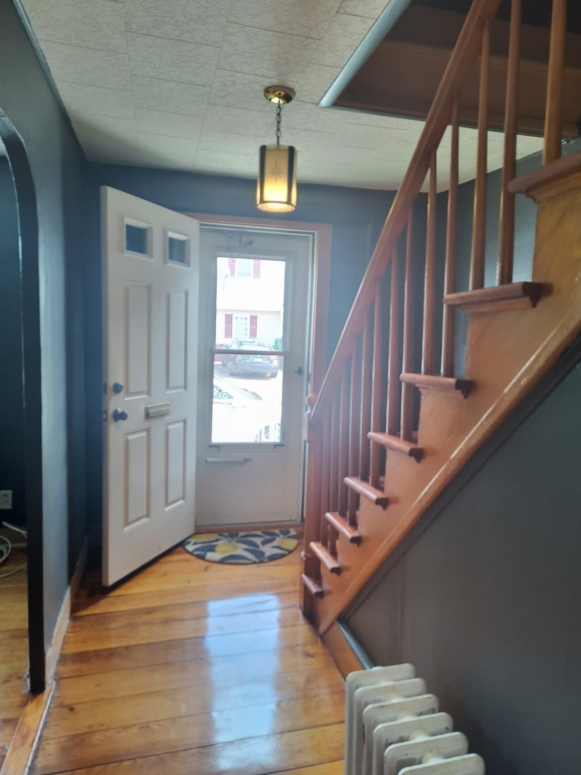 Single Family Residence at 90 Tremont St, Fall River MA 02720, Fall River, photo 2 of 19