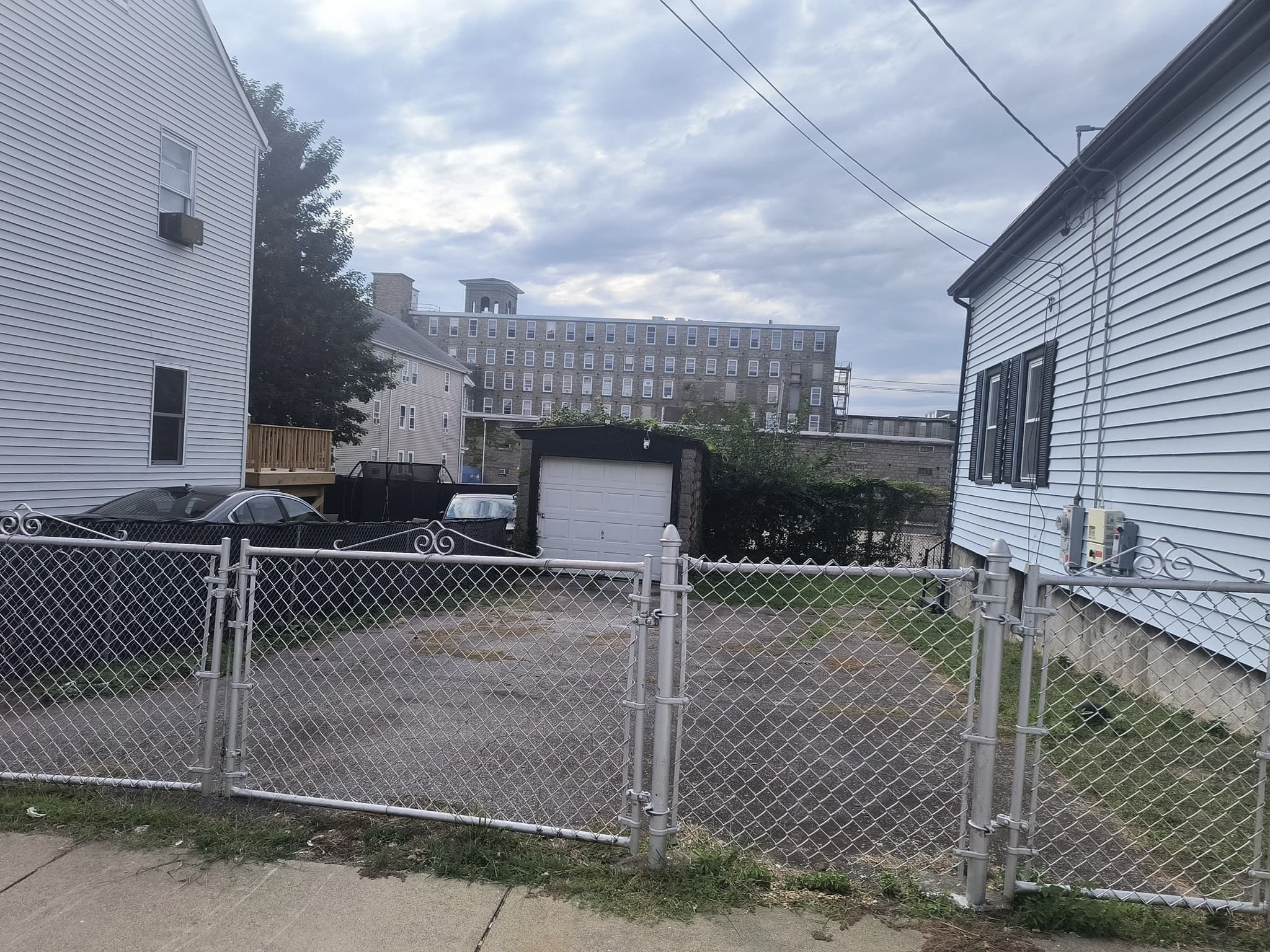 Single Family Residence at 90 Tremont St, Fall River MA 02720, Fall River, photo 4 of 19
