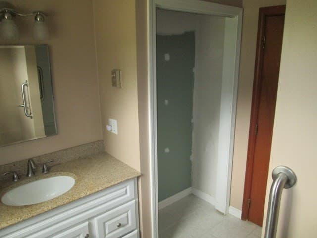 Single Family Residence at 180 Ash Street, Spencer MA 01562, Spencer, photo 6 of 32