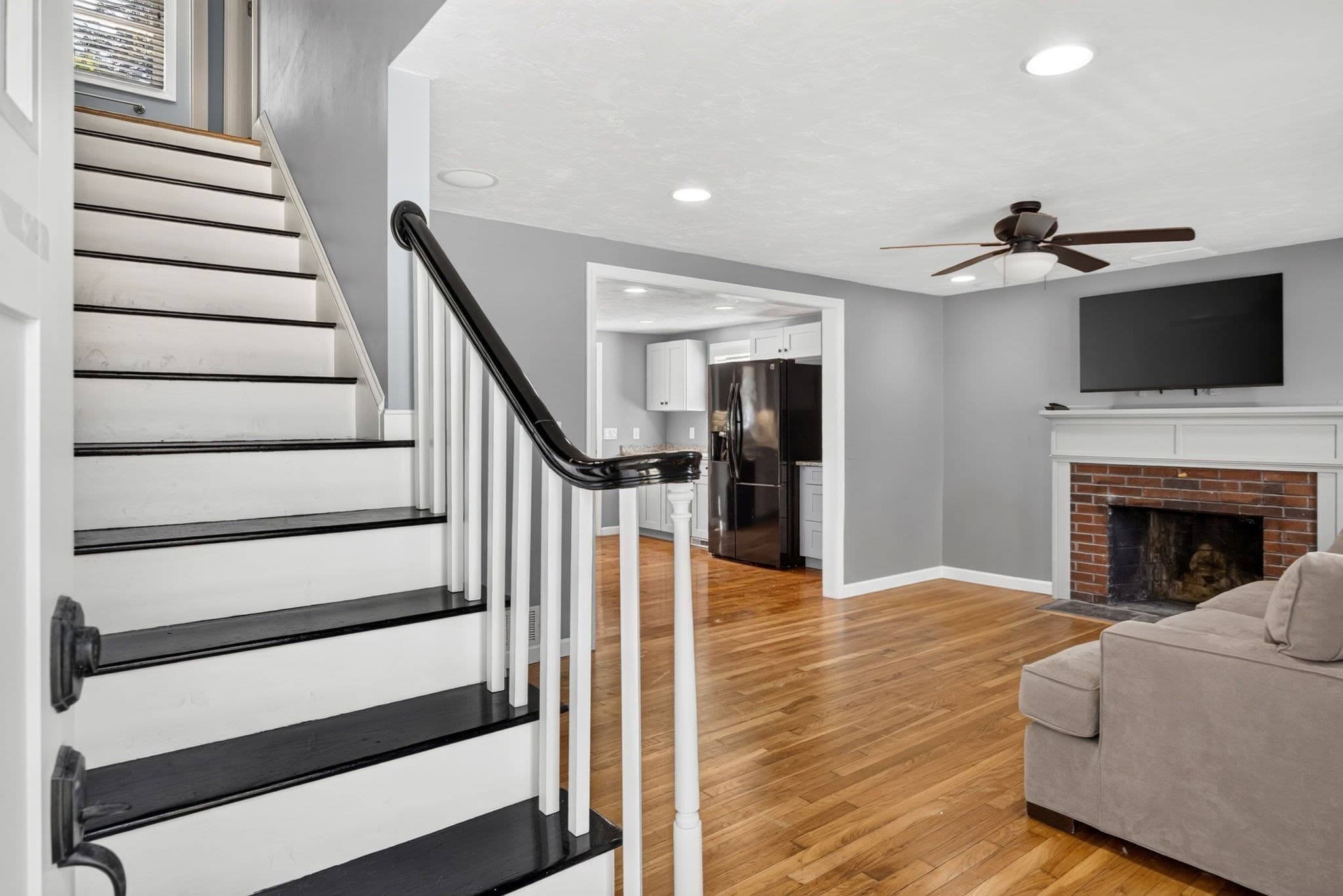 Single Family Residence at 52 Willimantic Drive, Barnstable MA 02648, Barnstable, photo 16 of 37