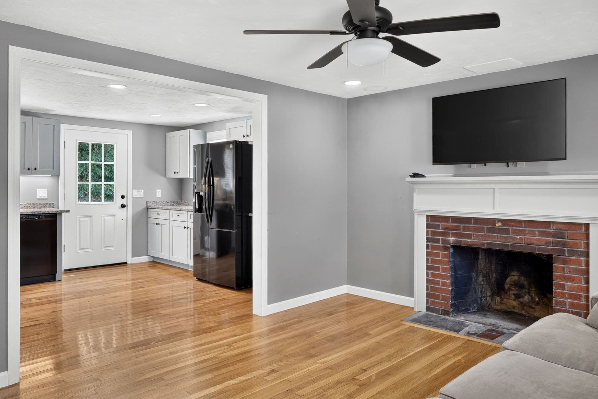 Single Family Residence at 52 Willimantic Drive, Barnstable MA 02648, Barnstable, photo 10 of 37