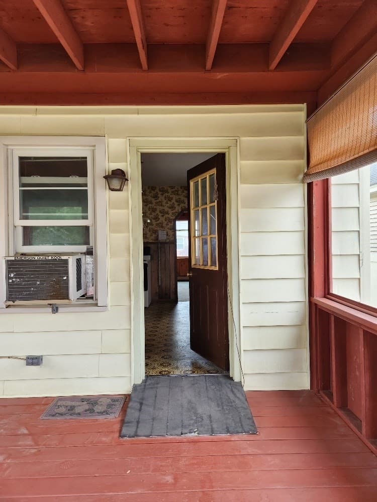 Single Family Residence at 81 King St, Nashua NH 03060, Nashua, photo 32 of 36