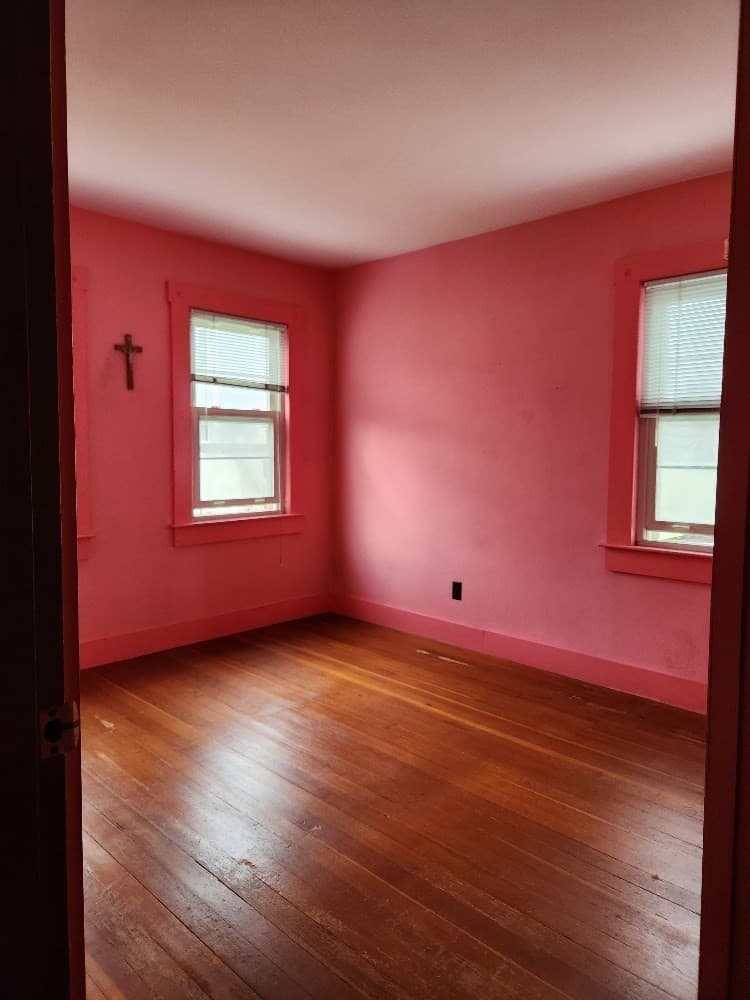Single Family Residence at 81 King St, Nashua NH 03060, Nashua, photo 8 of 36