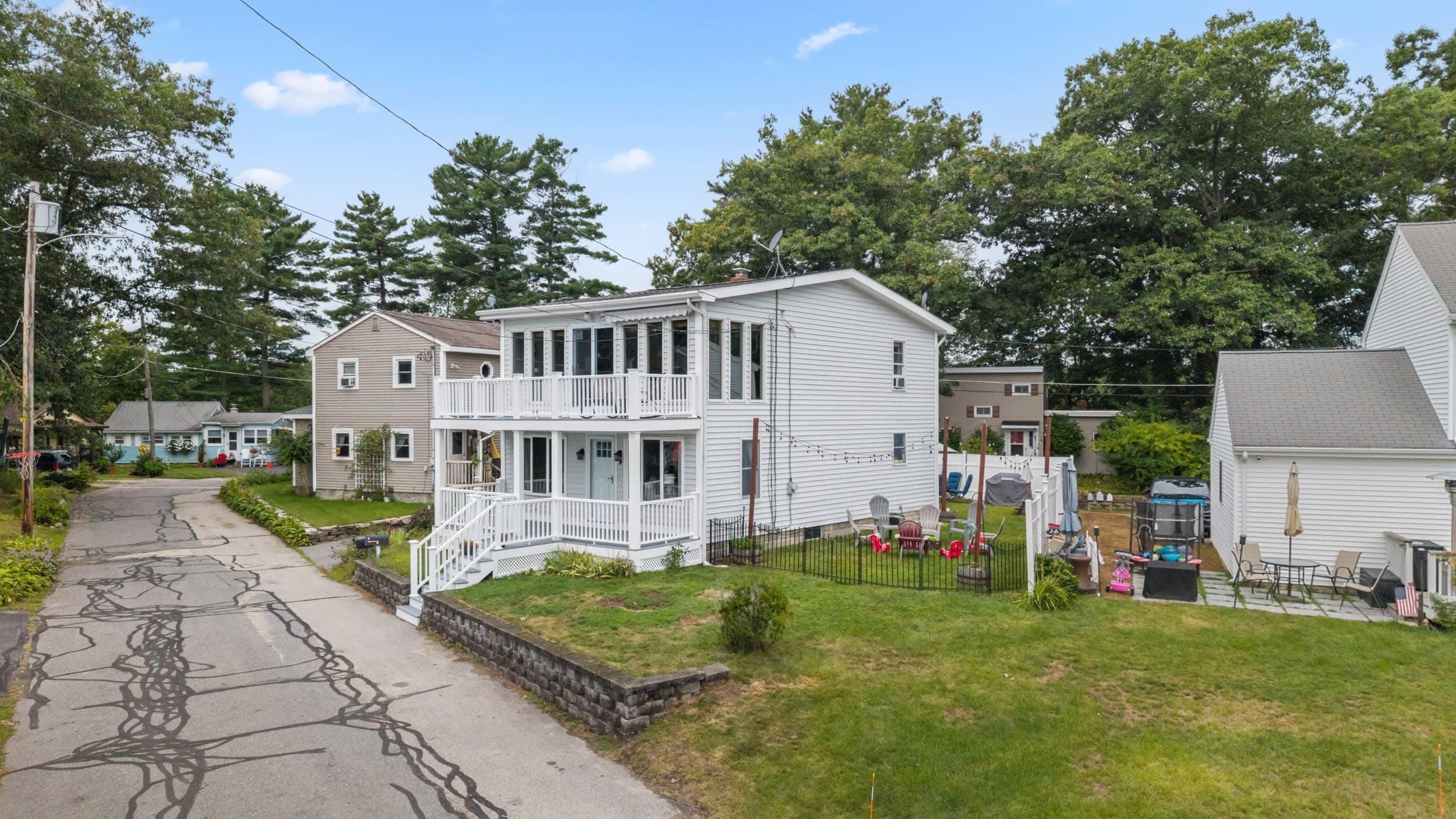 Single Family Residence at 4 Birch, Webster MA 01570, Webster, photo 3 of 40