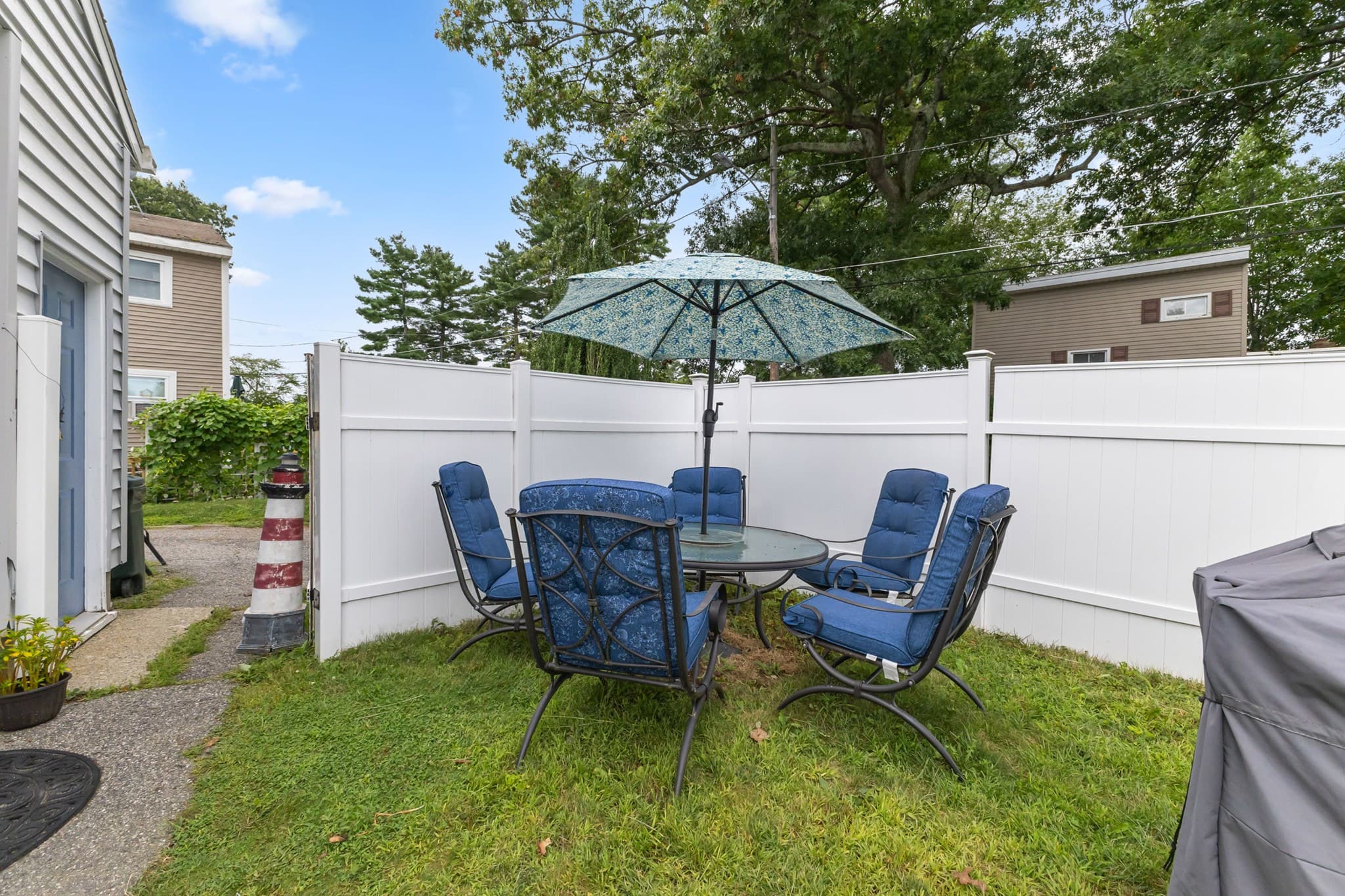 Single Family Residence at 4 Birch, Webster MA 01570, Webster, photo 31 of 40